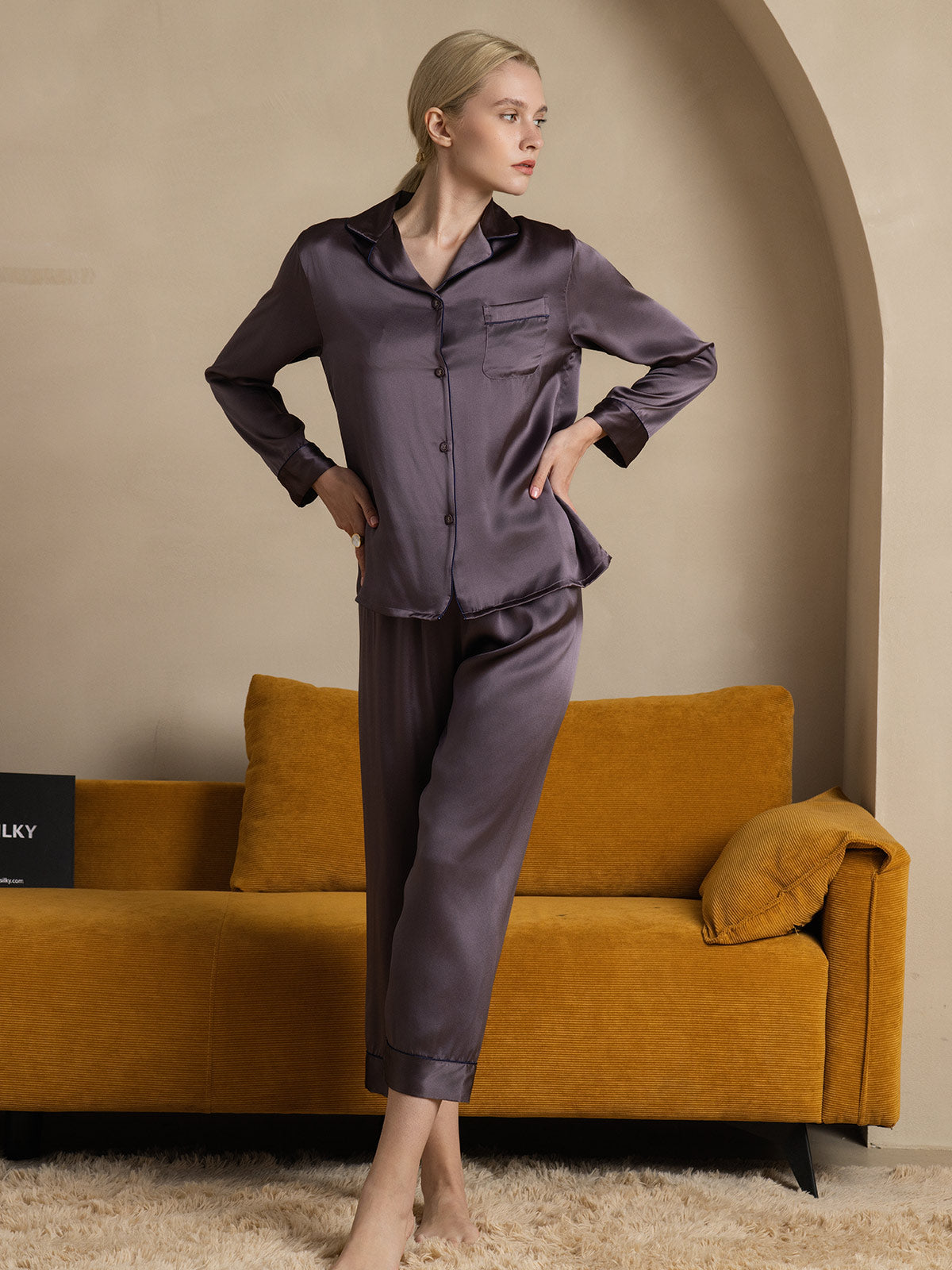 SilkSilky-SE Rent Silke Lång Ärm Slag Dam Pyjama LilaGrå 001