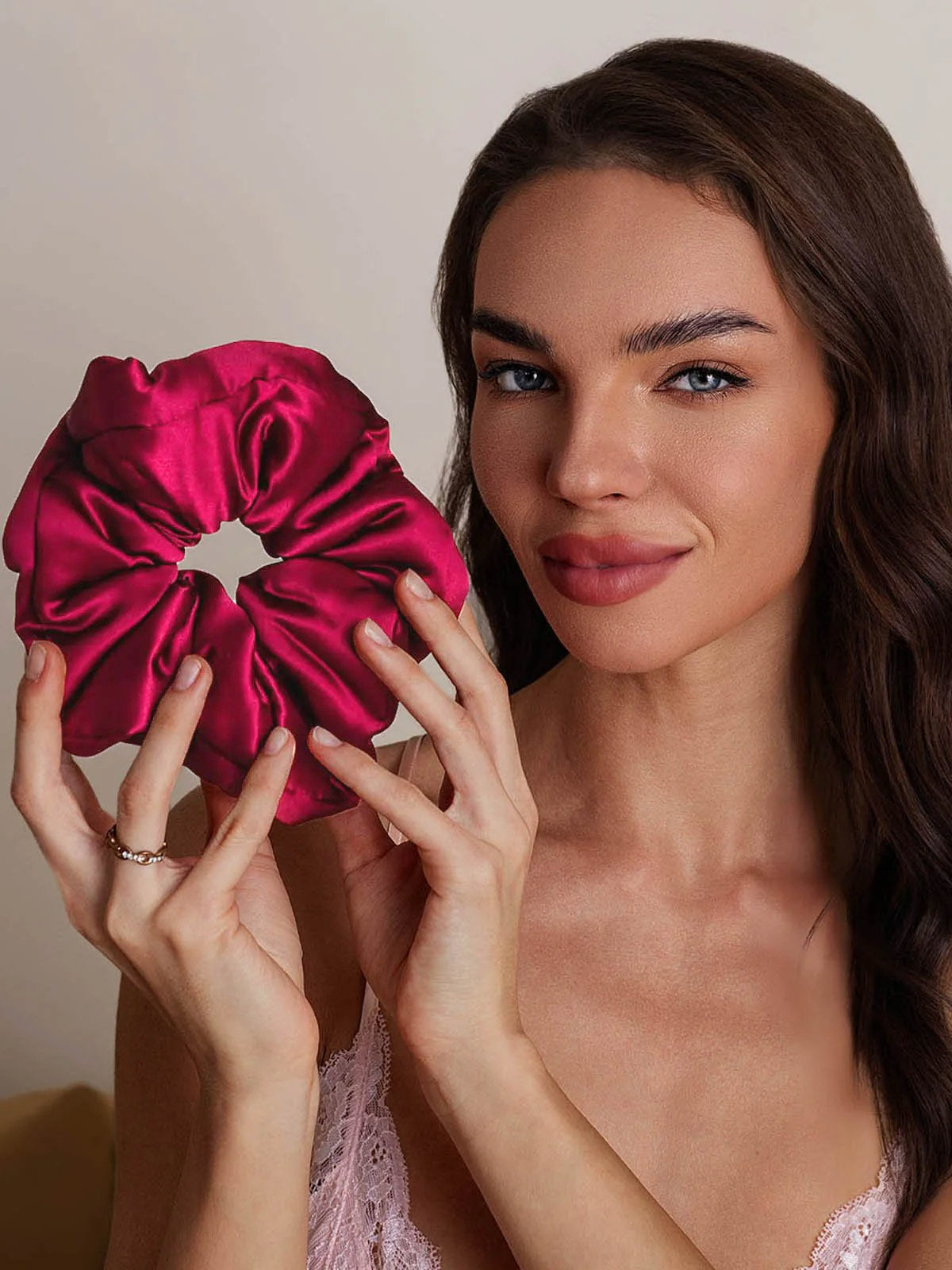 [Vin] SilkSilky-SE Rent Silke Scrunchie 001