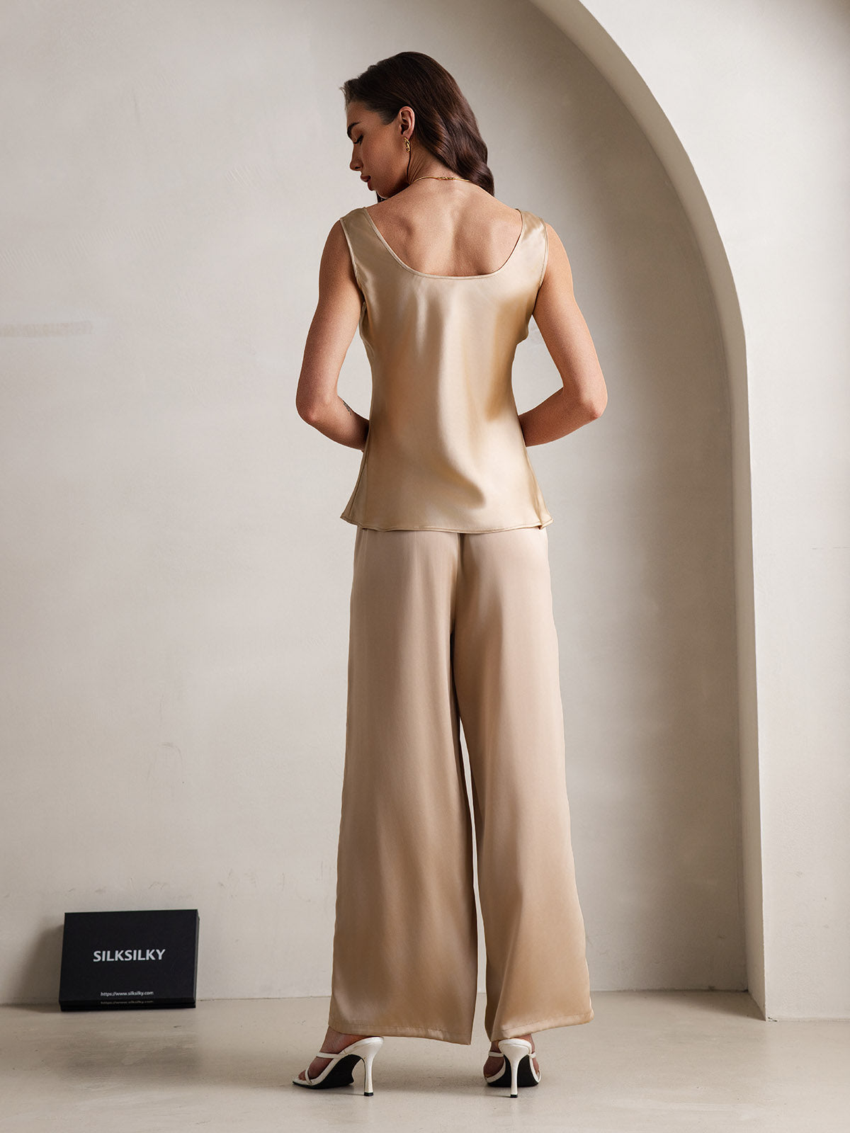 [Champagne] SilkSilky-SE Rent Silke Båthals Camisole Set 002