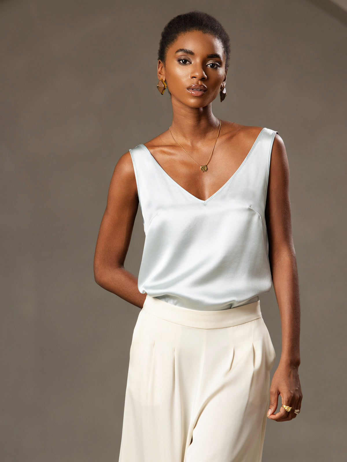 [Ljusblå] SilkSilky-SE 19Momme Ärmlös V Ringning Cami Toppar 003