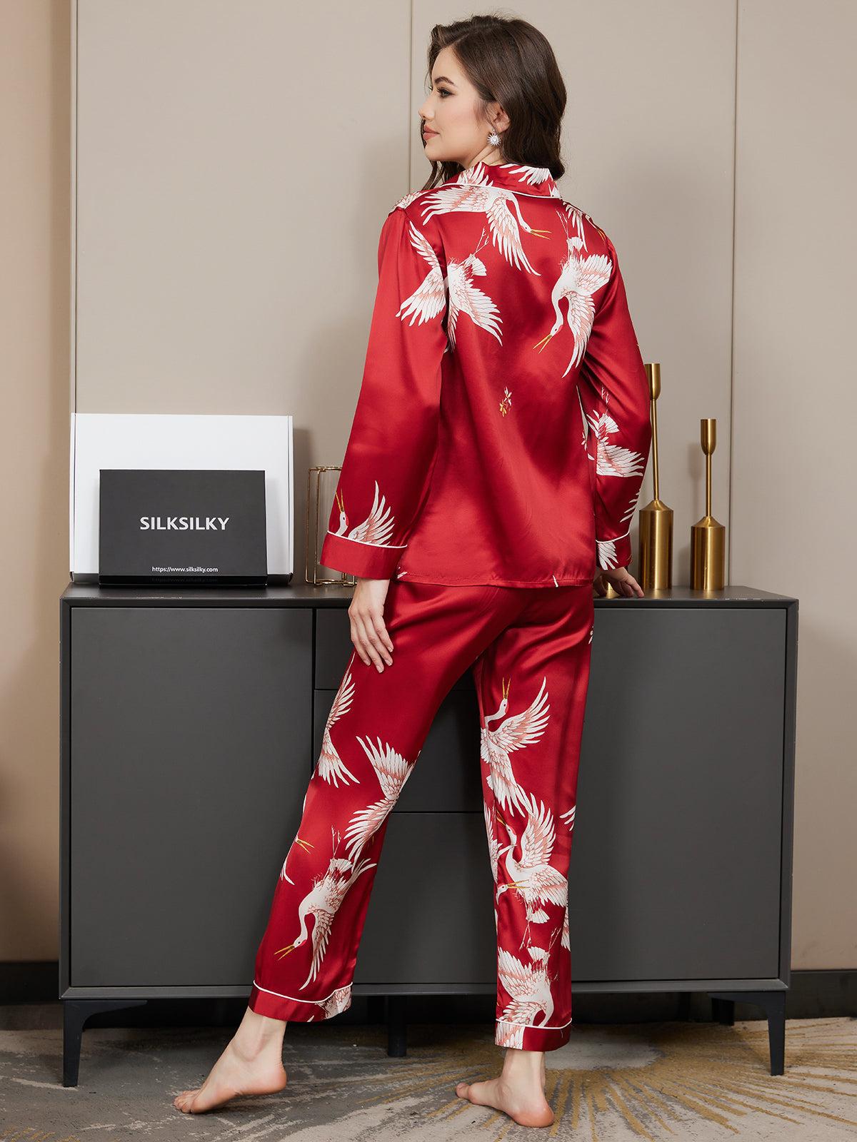 [Mörkröd] SilkSilky-SE 19Momme Rent Silke Womens Pajamas 006