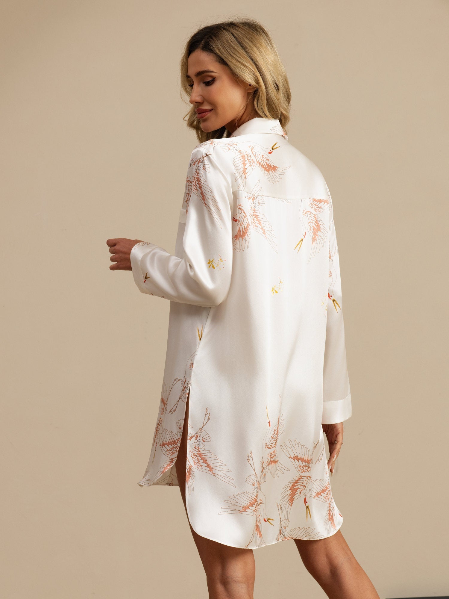 [Vit] SilkSilky-SE 19Momme Lång Ärm Notchkrage Dam Sömnskjorta 002