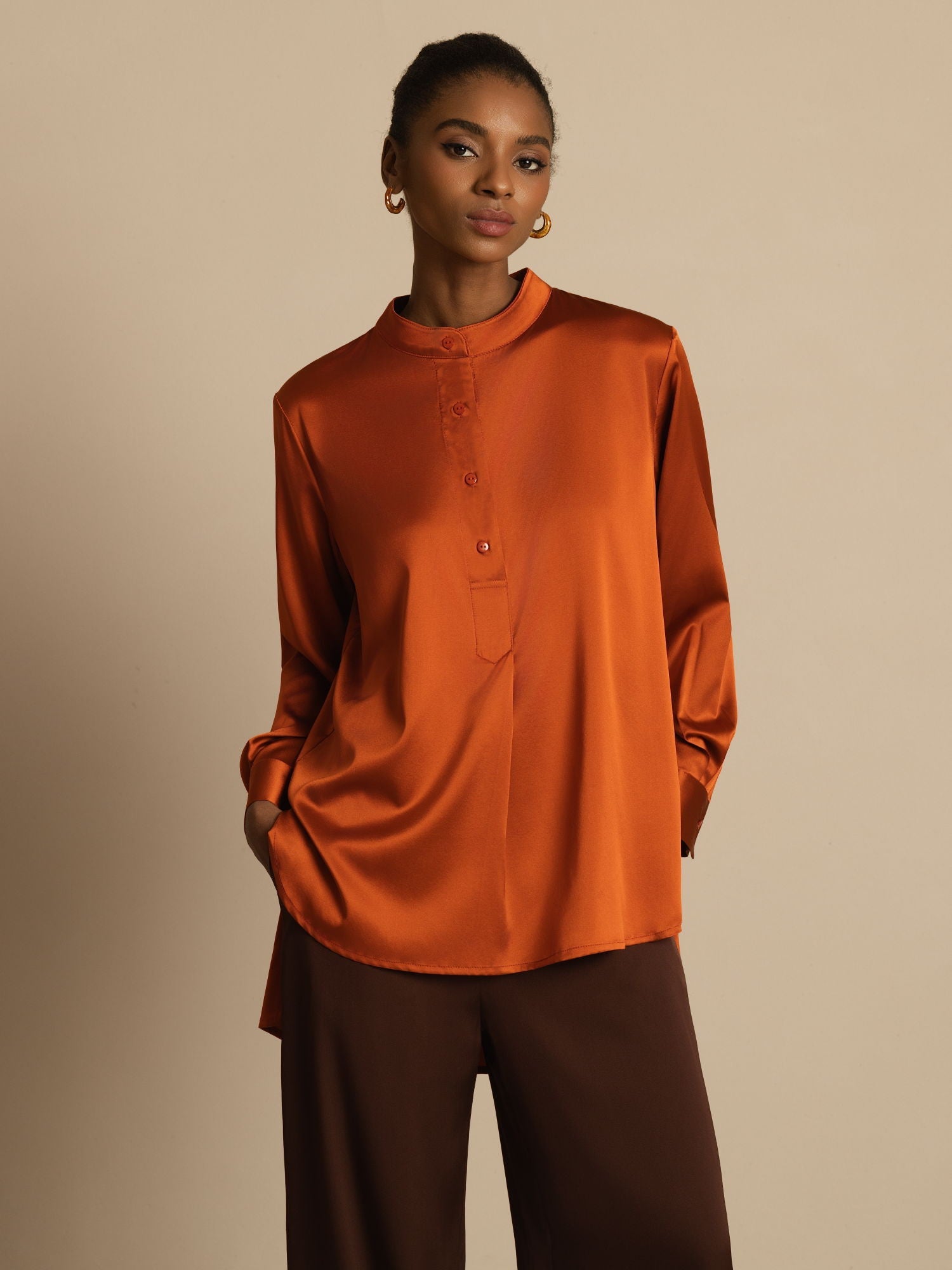 [Kola] SilkSilky-SE 19Momme Silke Lång Ärm Ståkrage Blus 001