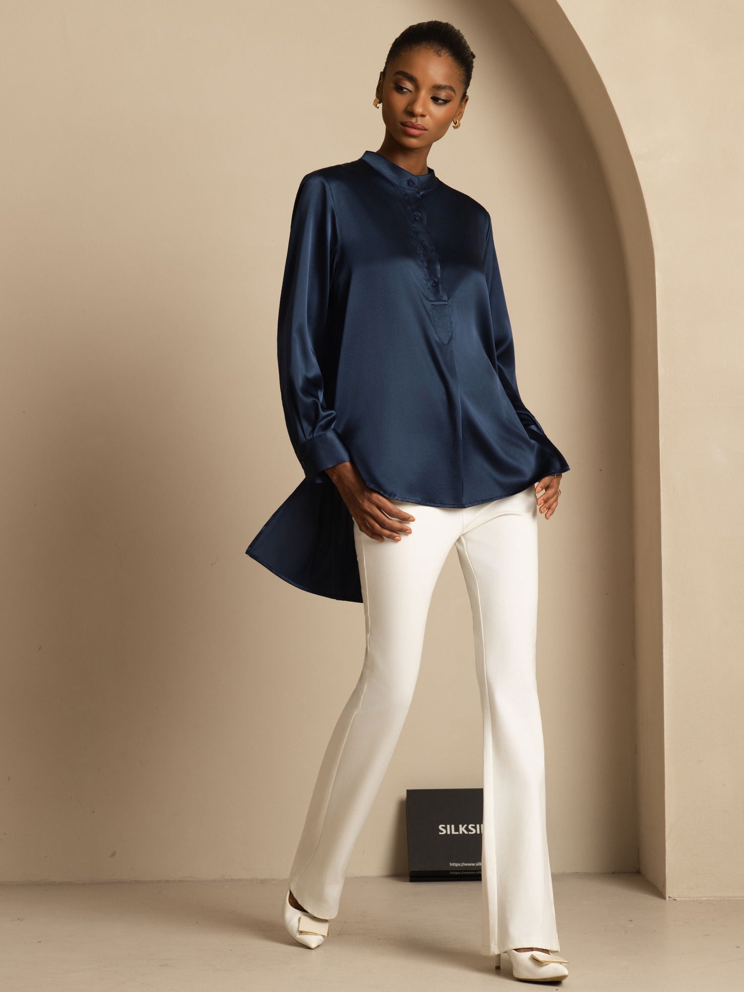 [Mörkblå] SilkSilky-SE 19Momme Silke Lång Ärm Ståkrage Blus 001