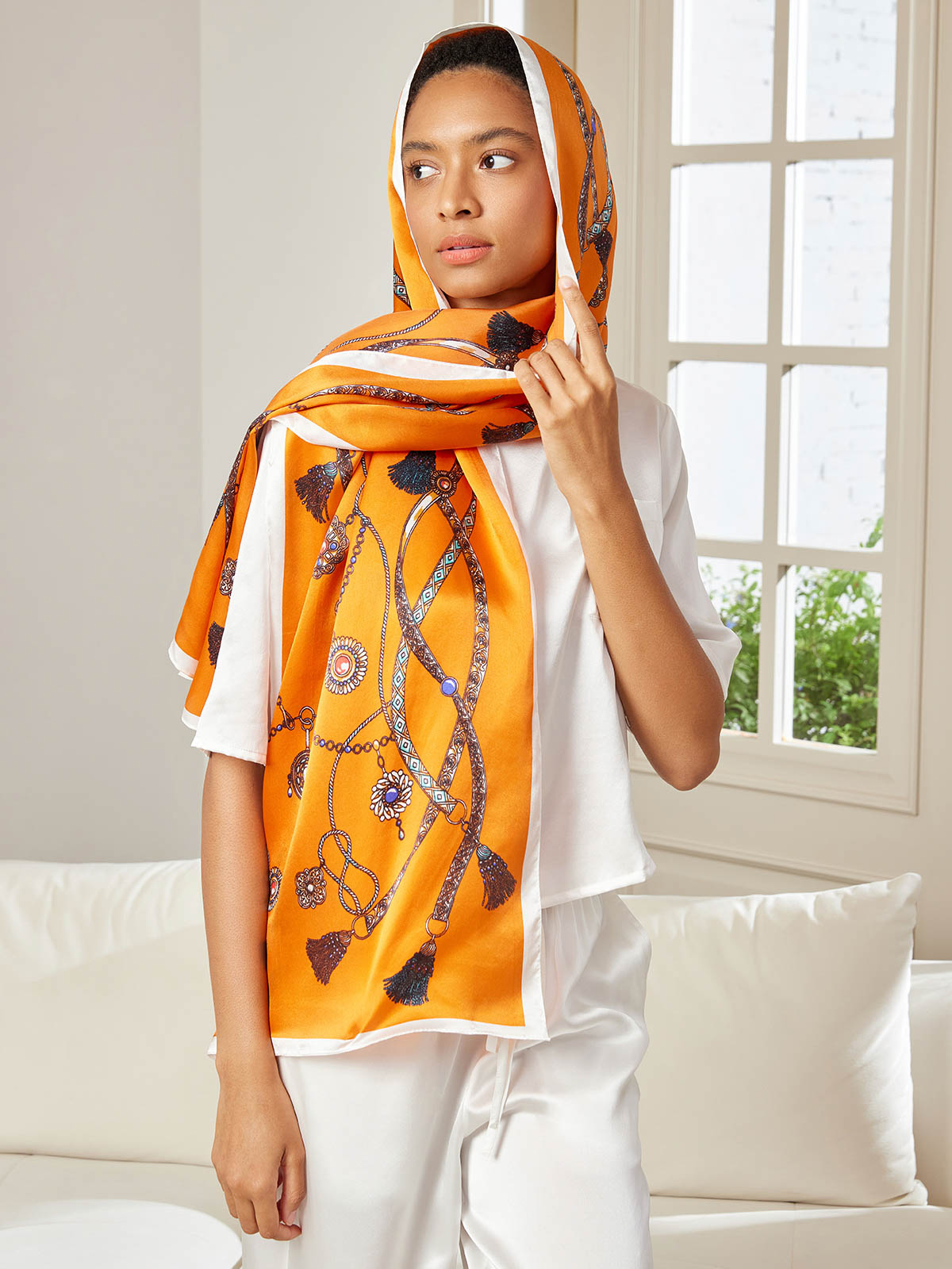 [P018] SilkSilky-SE Rent Silke Scarf 002,
