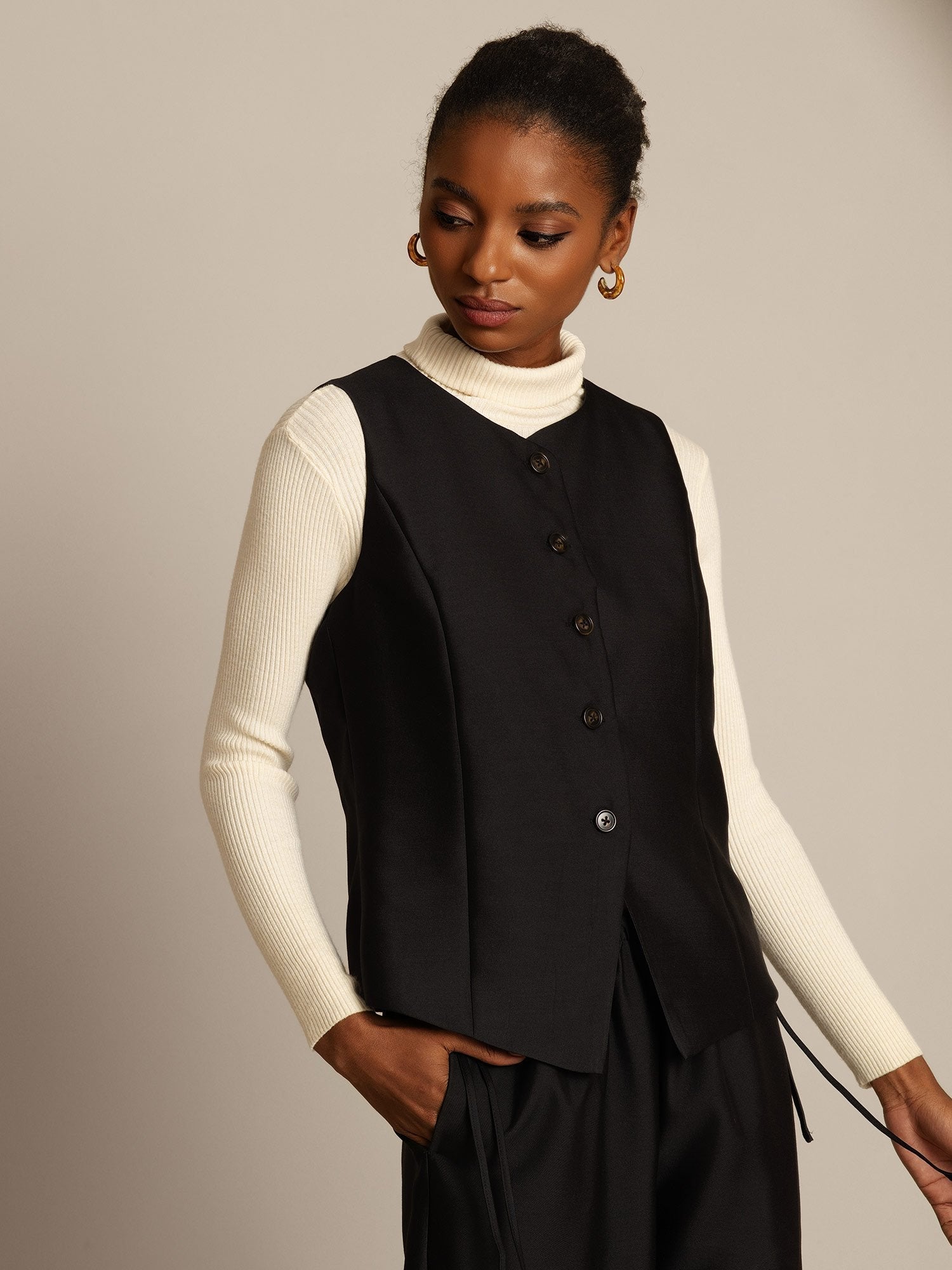 [Svart] SilkSilky-SE 32Momme Silk-Wool Blend Womens Vest 005,