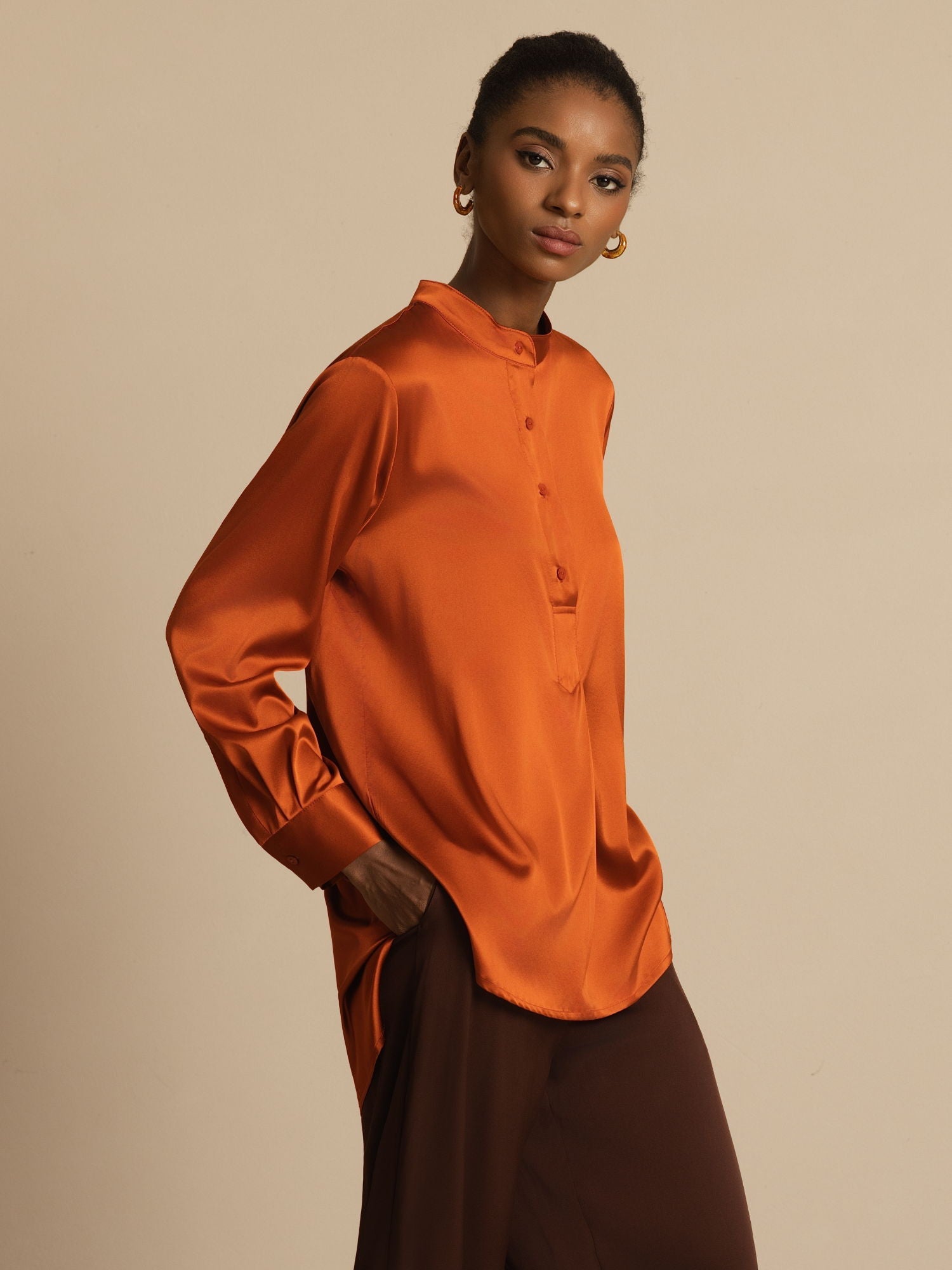 [Kola] SilkSilky-SE 19Momme Silke Lång Ärm Ståkrage Blus 003