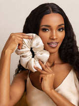 [Beige] SilkSilky-SE Scrunchie 002