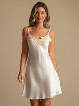[Vit] SilkSilky-SE Spaghetti Strap V Neck Nattlinne 006