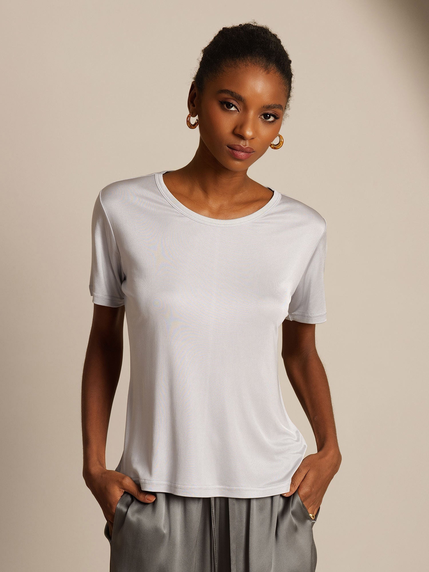 [Silver] SilkSilky-SE Silke Stickad Womens T-Shirt 001