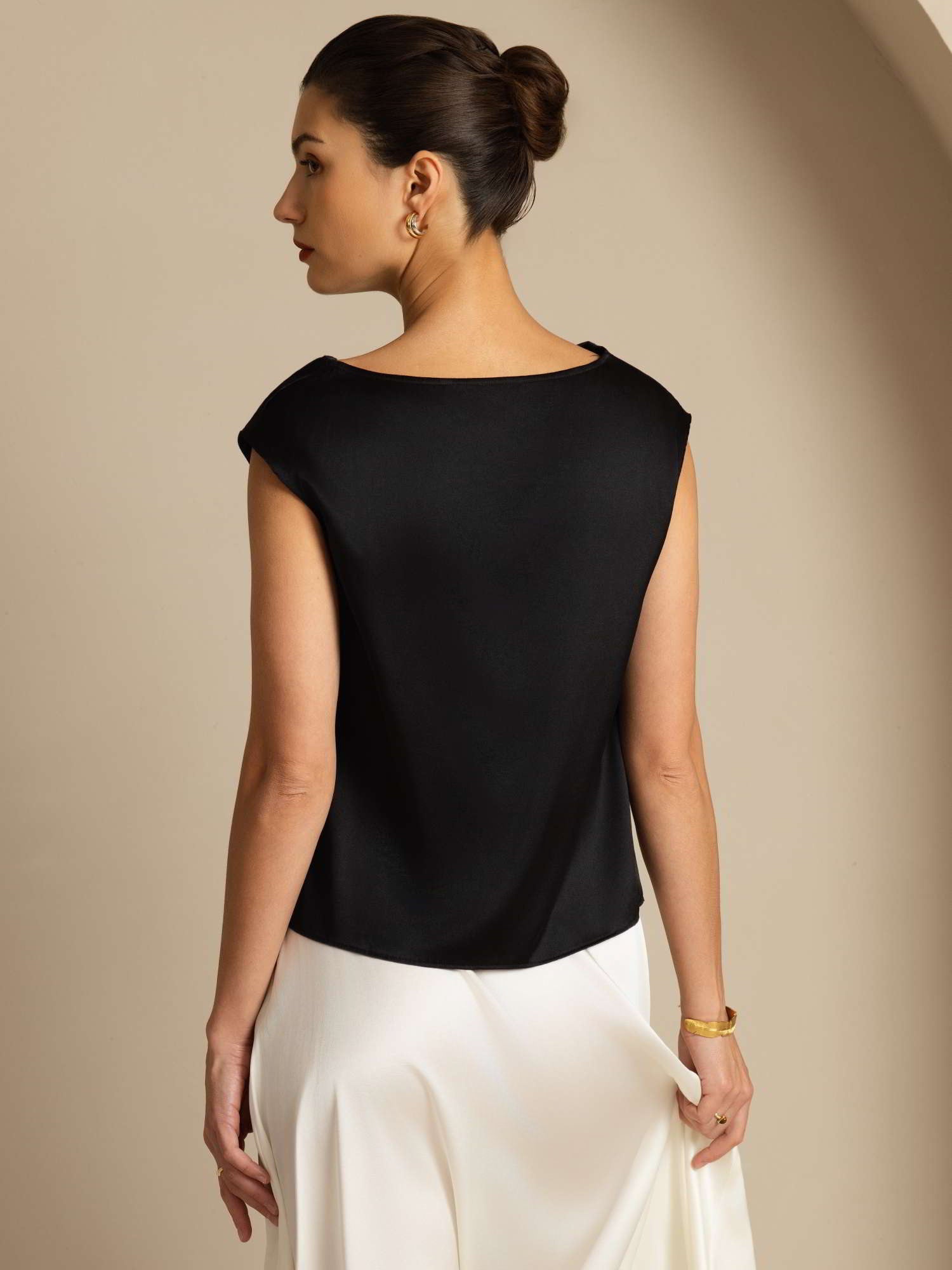 [Svart] SilkSilky-SE 19Momme Kappärm Cowl Halsringning Dam T-Shirt 003