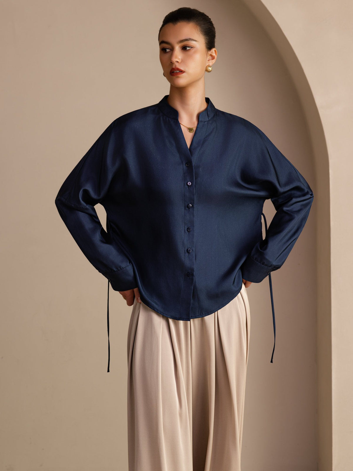 [Mörkblå] SilkSilky-SE Long Sleeve Blouse 001