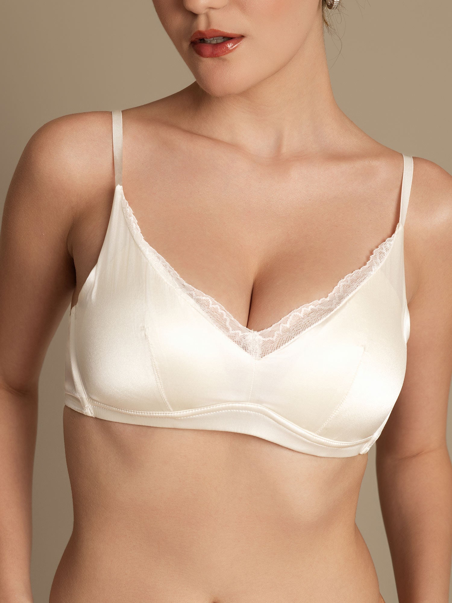 [Vit] SilkSilky-SE Rent Silke Bra 001,
