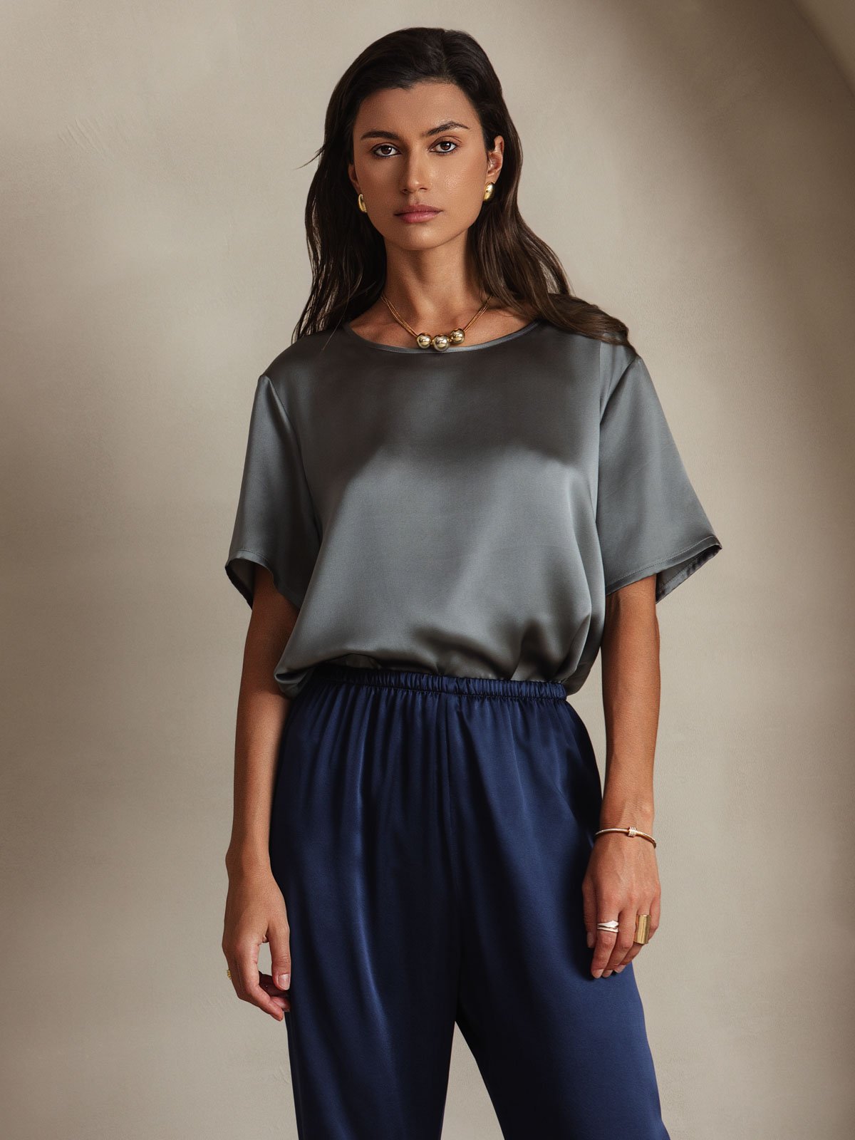 SilkSilky-SE Rent Silke Kort Ärm Womens T-Shirt Mörkgrå 001
