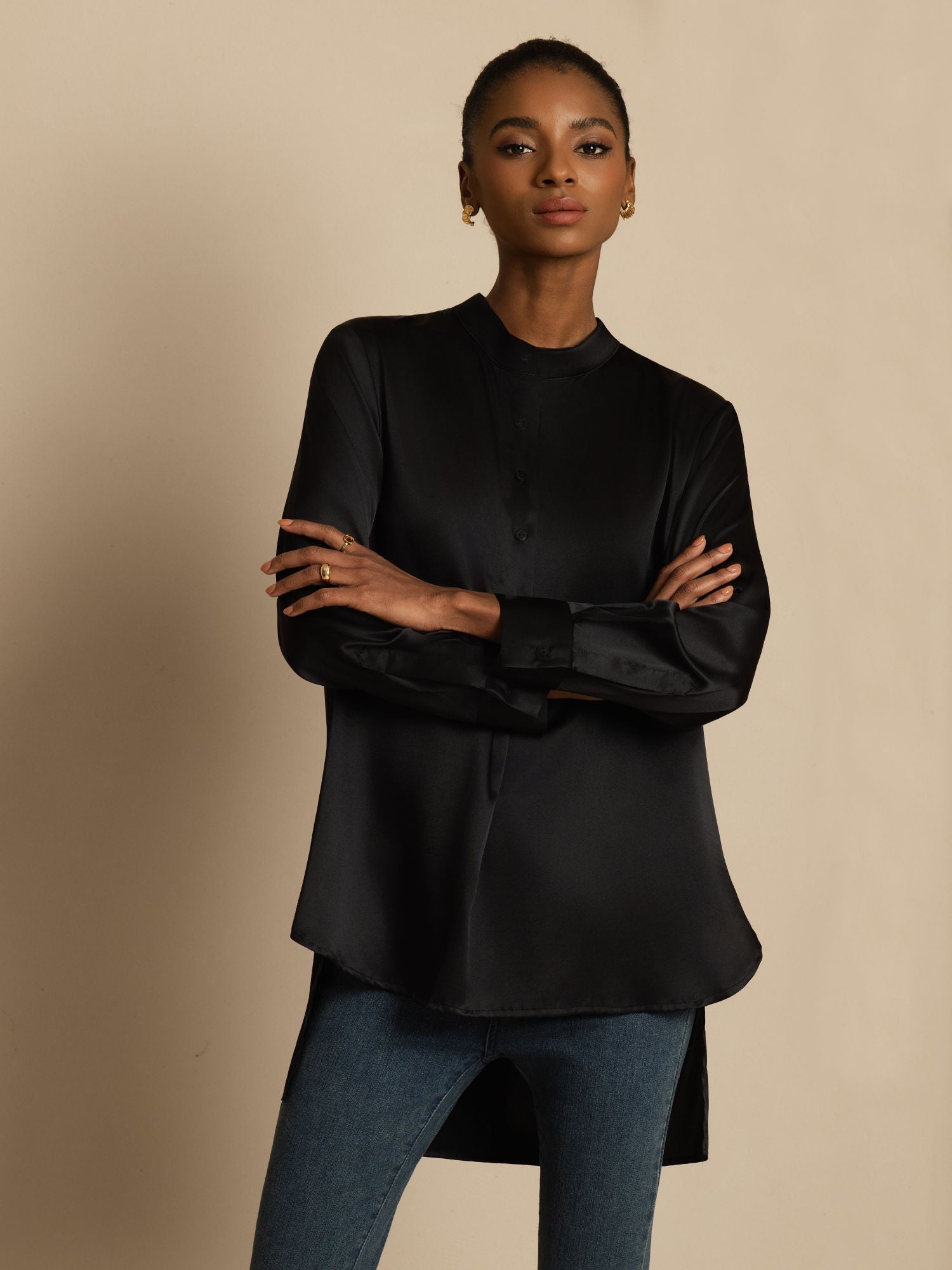 [Svart] SilkSilky-SE 19Momme Silke Lång Ärm Ståkrage Blus 004