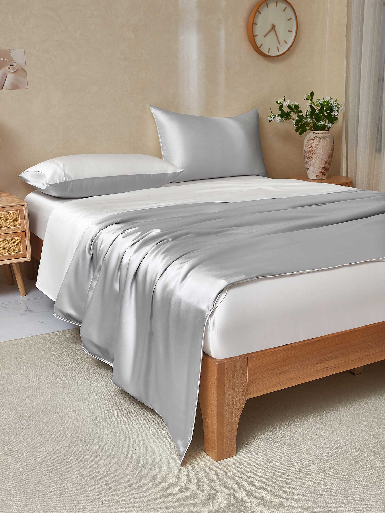 [Ljusgrå+Vit] SilkSilky-SE 25Momme Rent Silke Bedding Set 003,