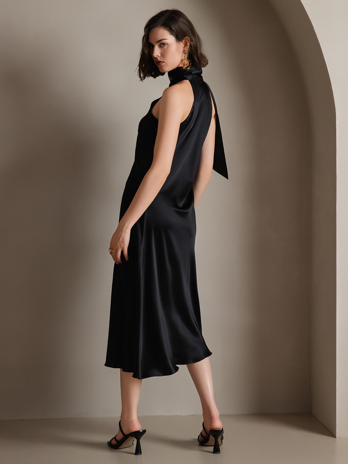 [Svart] SilkSilky-SE 19Momme Silke Dress 002