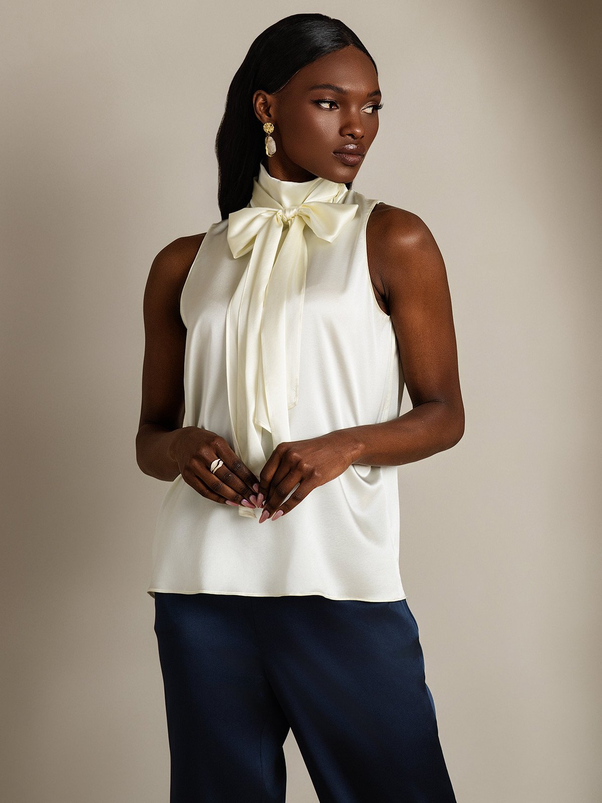 SilkSilky-SE 19Momme Silke Binda Hals Damskjorta Elfenben 005