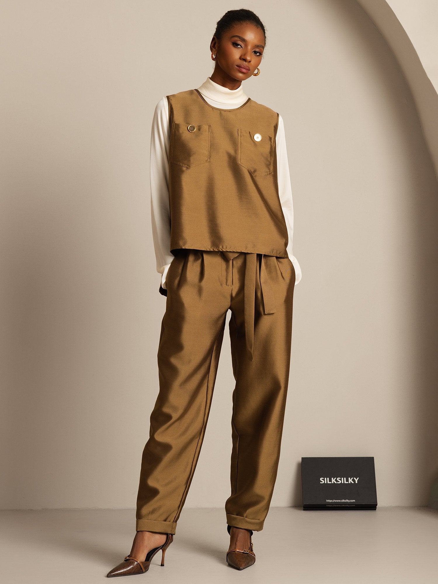 [Brons] SilkSilky-SE 32Momme Silk-Wool Blend Womens Vest 005,