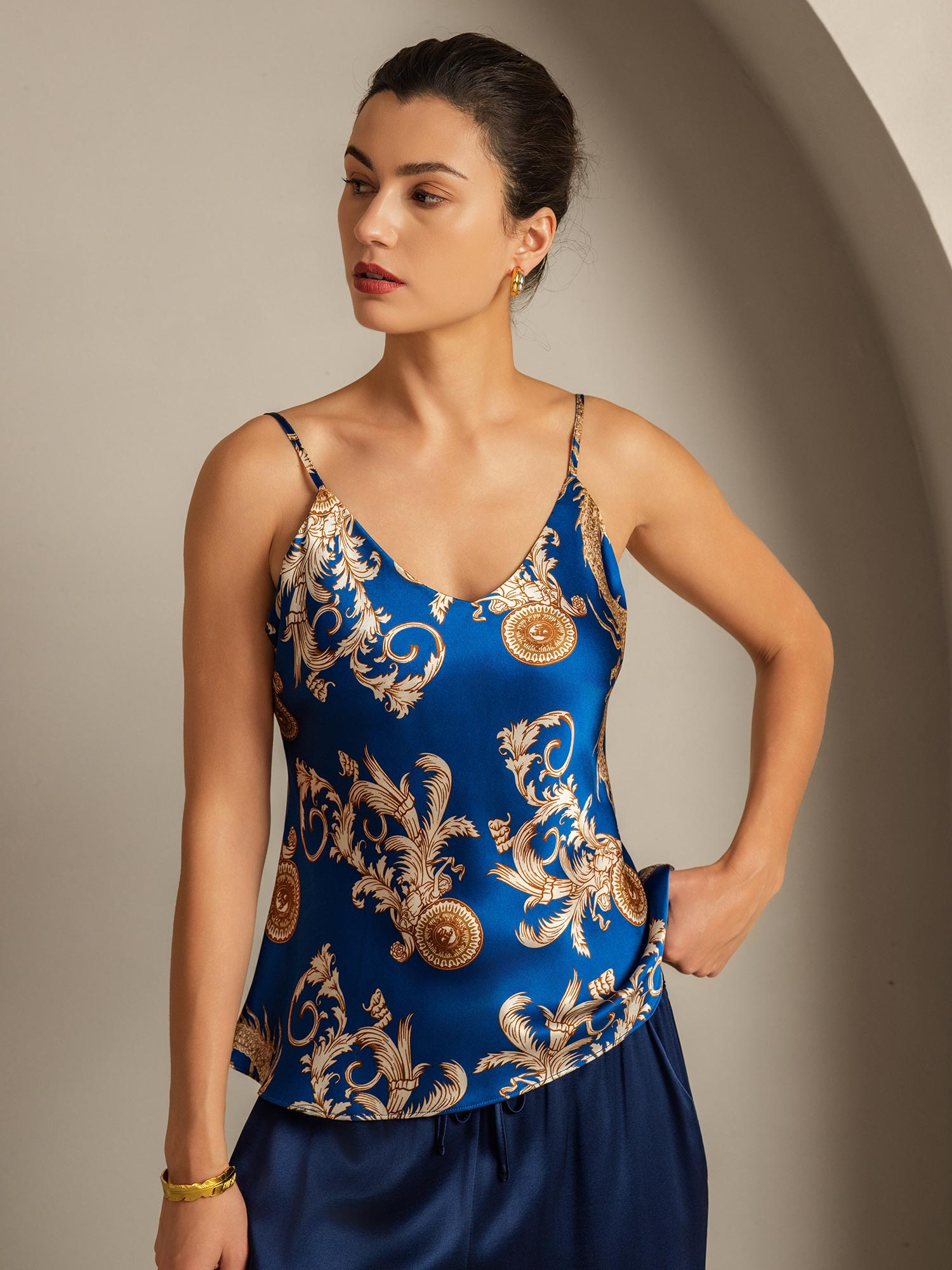 [Navy Drake] SilkSilky-SE Rent Silke Camisoles 001
