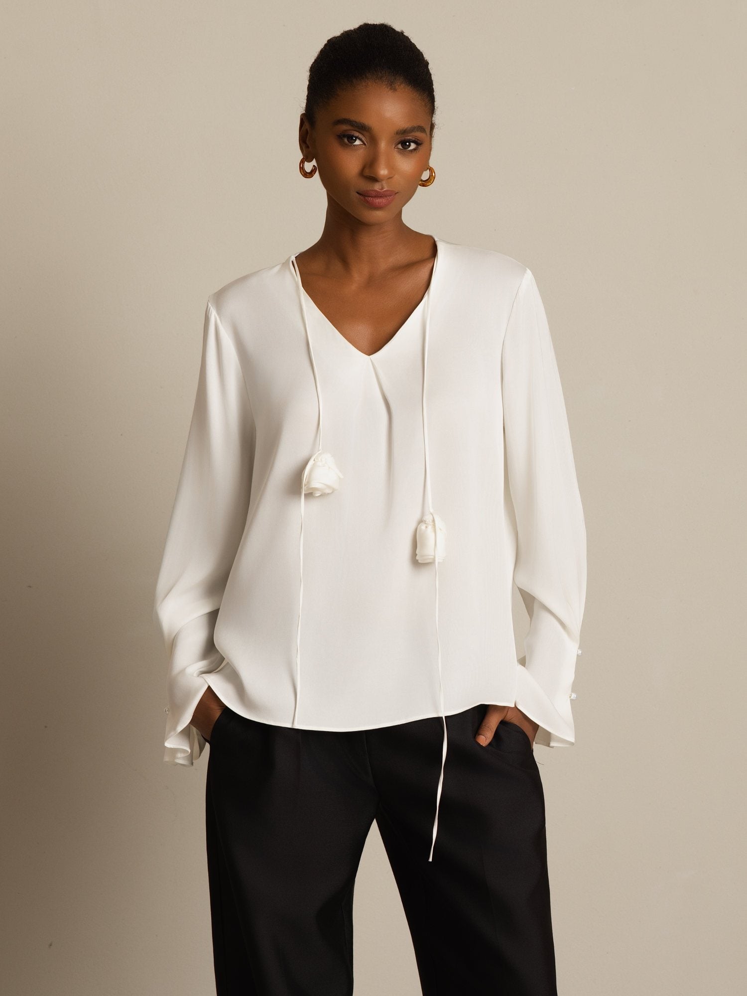 [Vit] SilkSilky-SE 19Momme Silke Lång Ärm V Ringning Blus 003