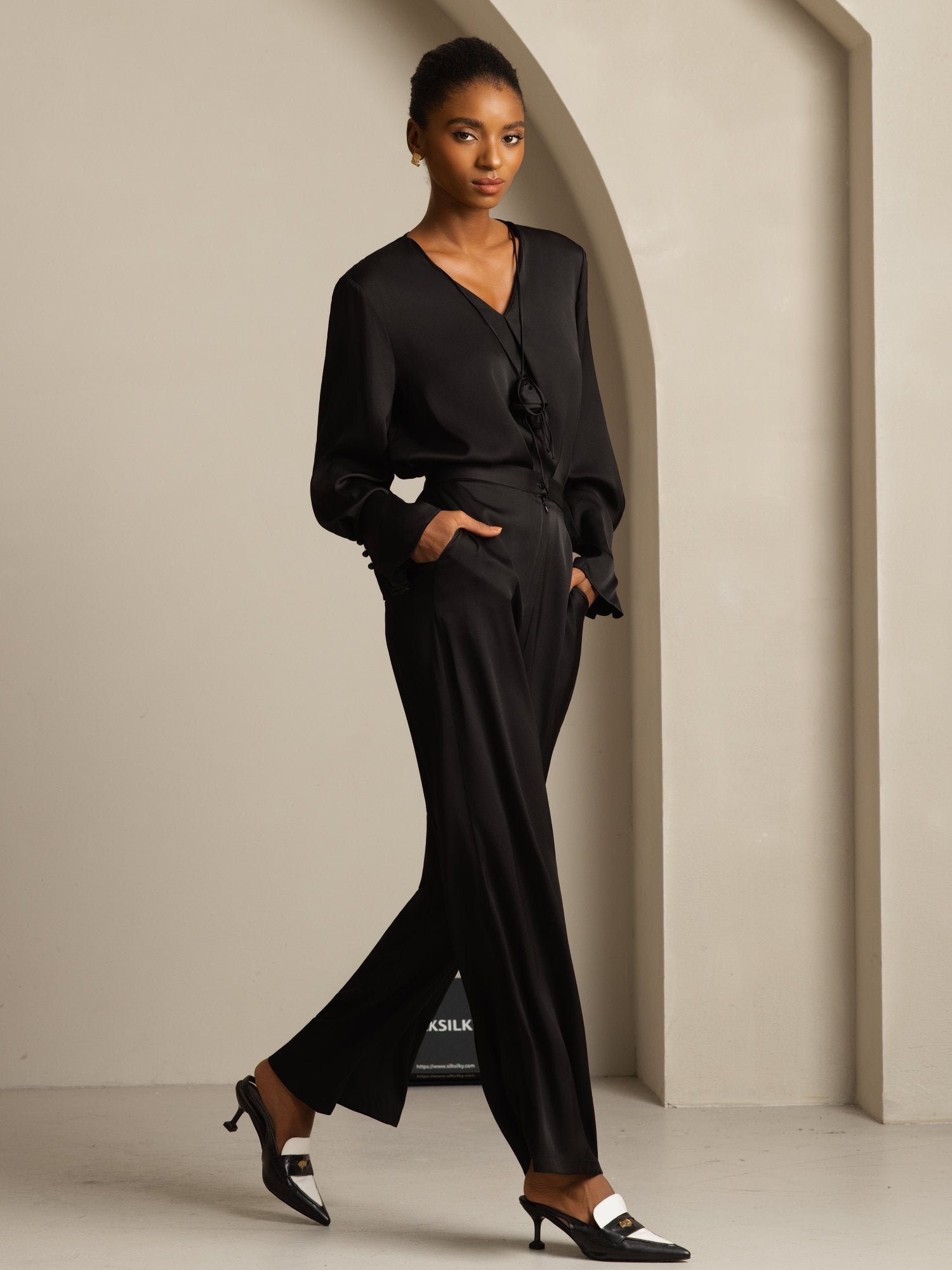 [Svart] SilkSilky-SE 19Momme Silke Lång Ärm V Ringning Blus 008