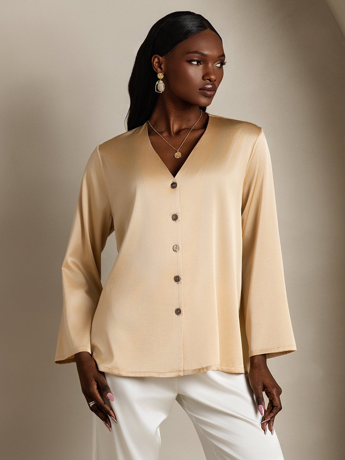 [Champagne] SilkSilky-SE 19Momme Silke V-Hals Damskjorta 001