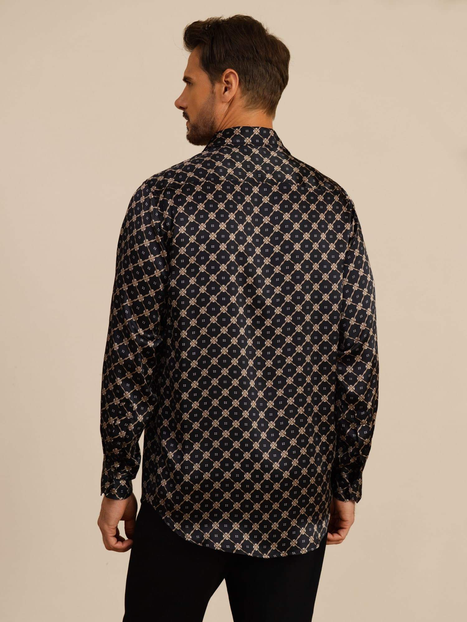 [Svart Kedja] SilkSilky-SE Lång Ärm Slagkrage Herrskjorta 002