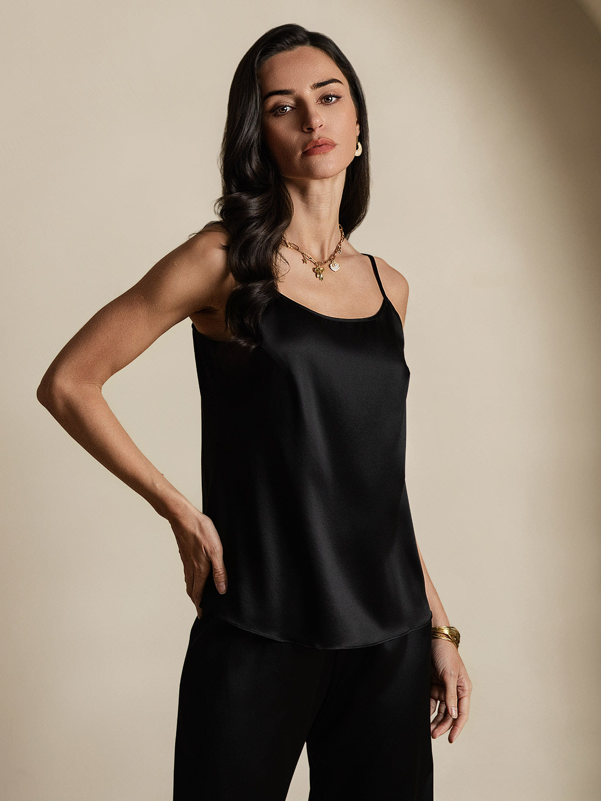 [Svart] SilkSilky-SE 19Momme Spaghetti Rem Djup Rund Halsringning Cami Toppar 004