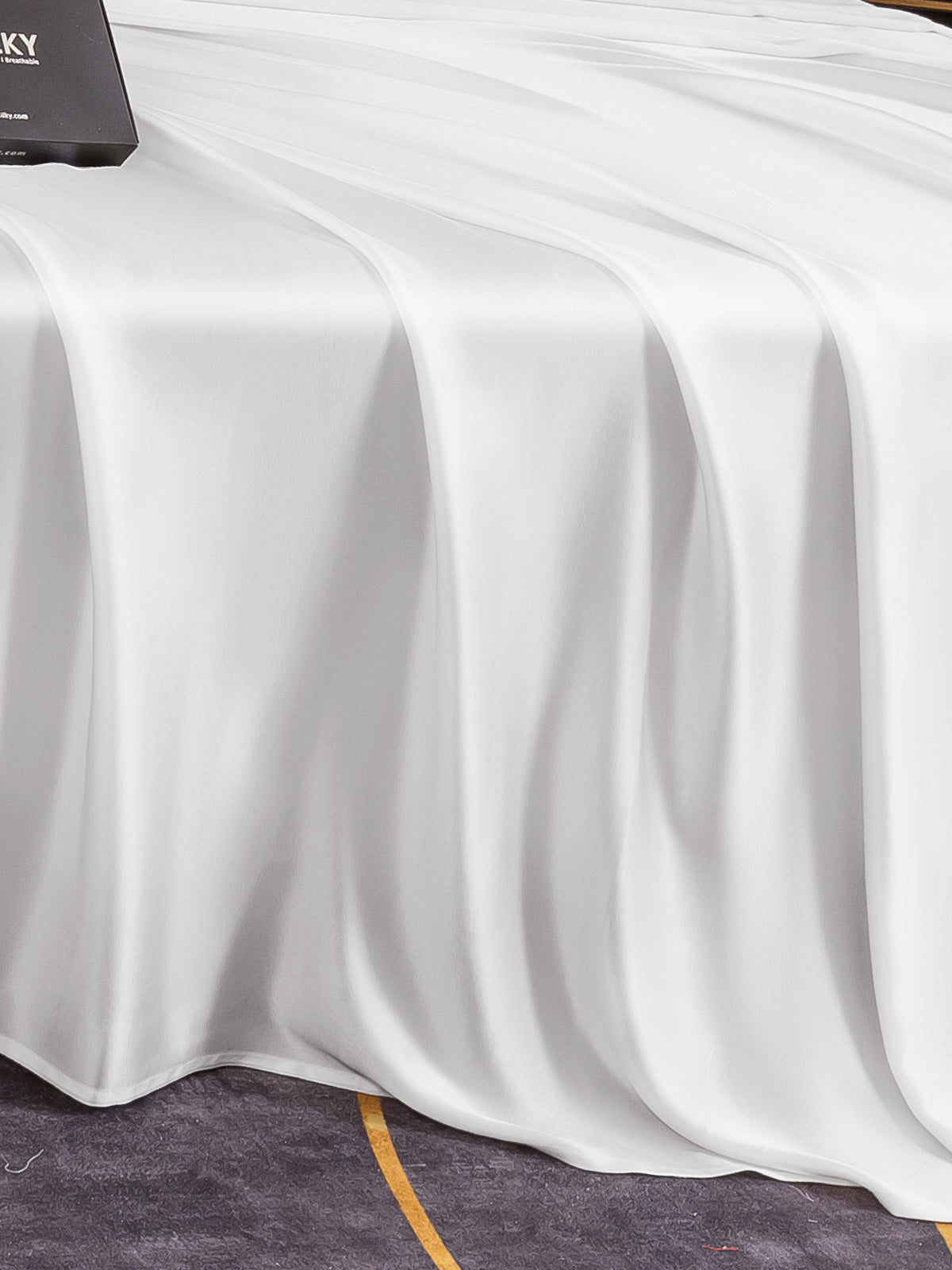 [Vit] SilkSilky-SE 25Momme Rent Silke Sheet 004