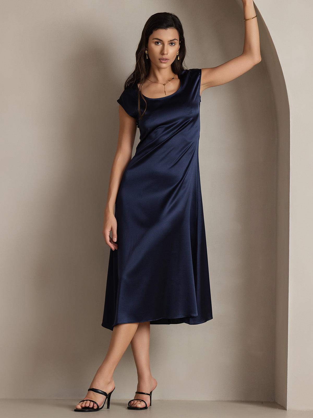 SilkSilky-SE 19Momme Silke Ärmlös Dress Mörkblå 003
