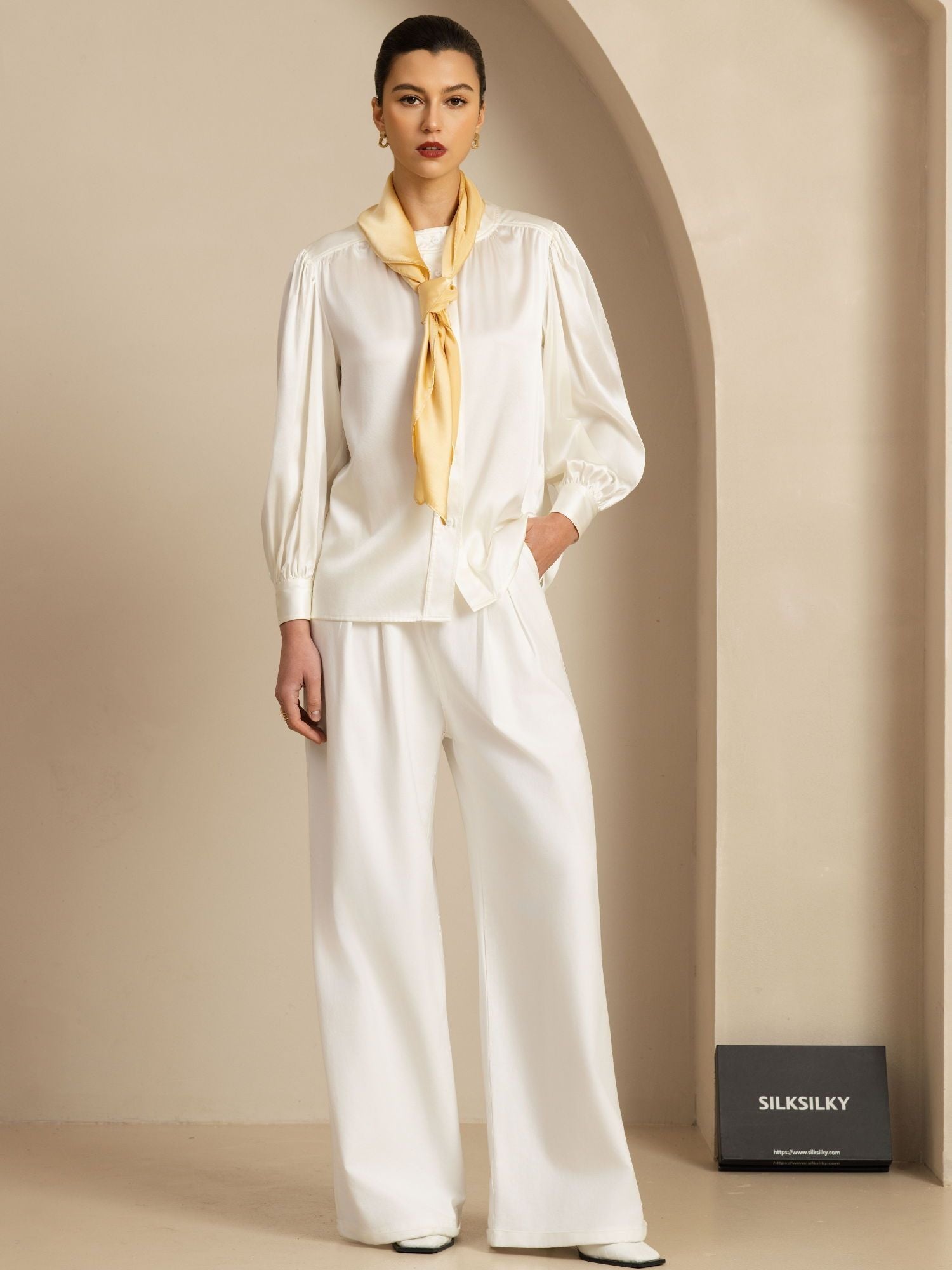 [Champagne] SilkSilky-SE Pure Silk Scarf 004