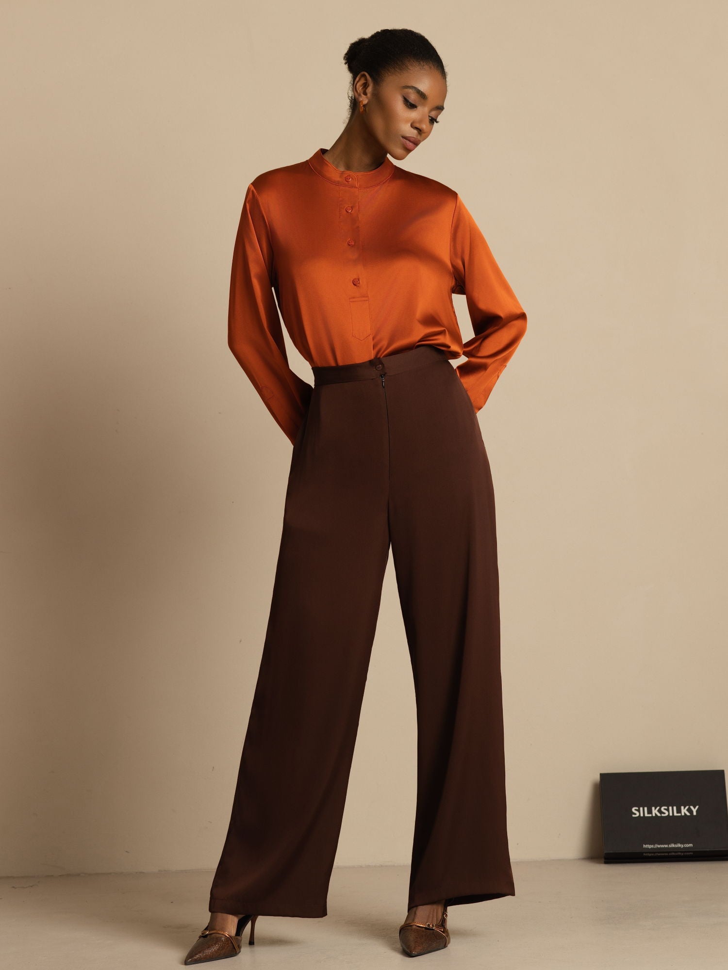 [Kola] SilkSilky-SE 19Momme Silke Lång Ärm Ståkrage Blus 007