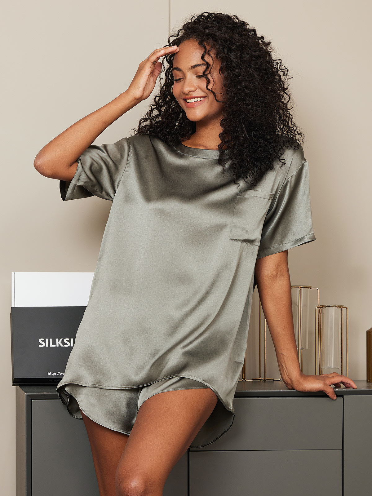 [Grågrön] SilkSilky-SE Short Sleeve Round Neck Dam Pyjama 001
