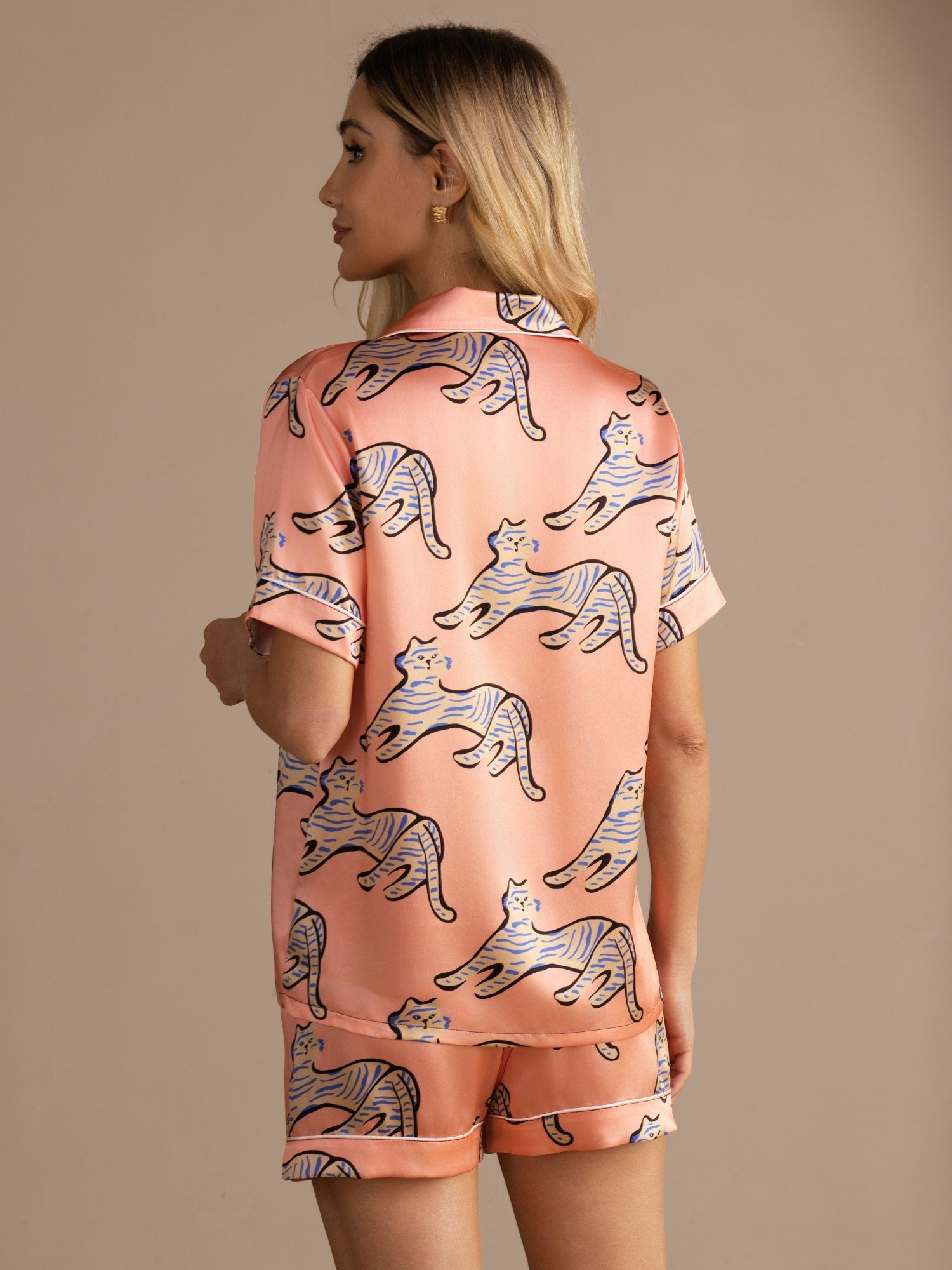 [Rosa Katt] SilkSilky-SE Short Sleeve Lapel Collar Dam Pyjama 002