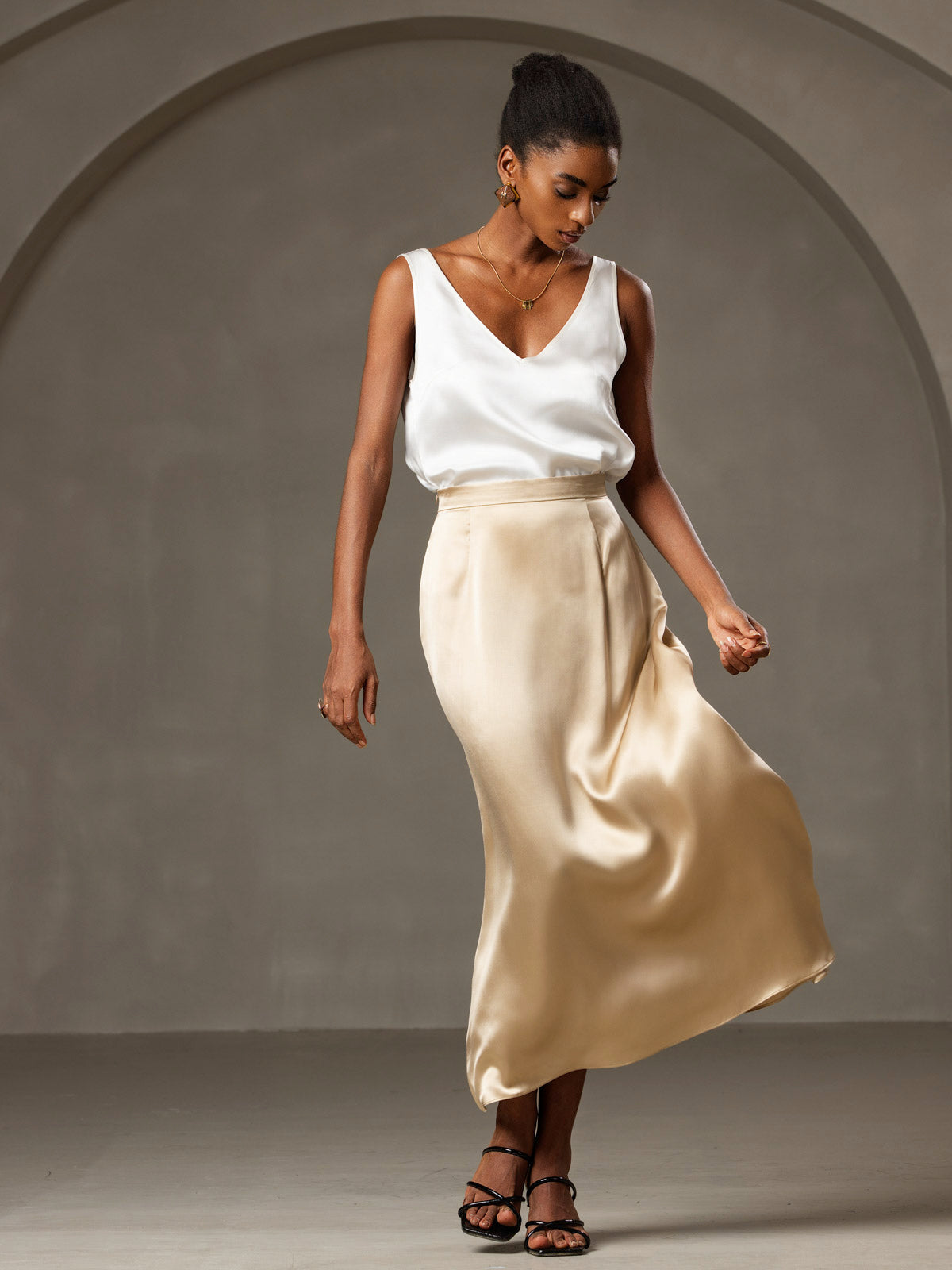 [Vit] SilkSilky-SE 19Momme Ärmlös V Ringning Cami Toppar 008