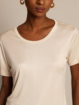 [Beige] SilkSilky-SE Kort Ärm Rund Halsringning Dam T-Shirt 003