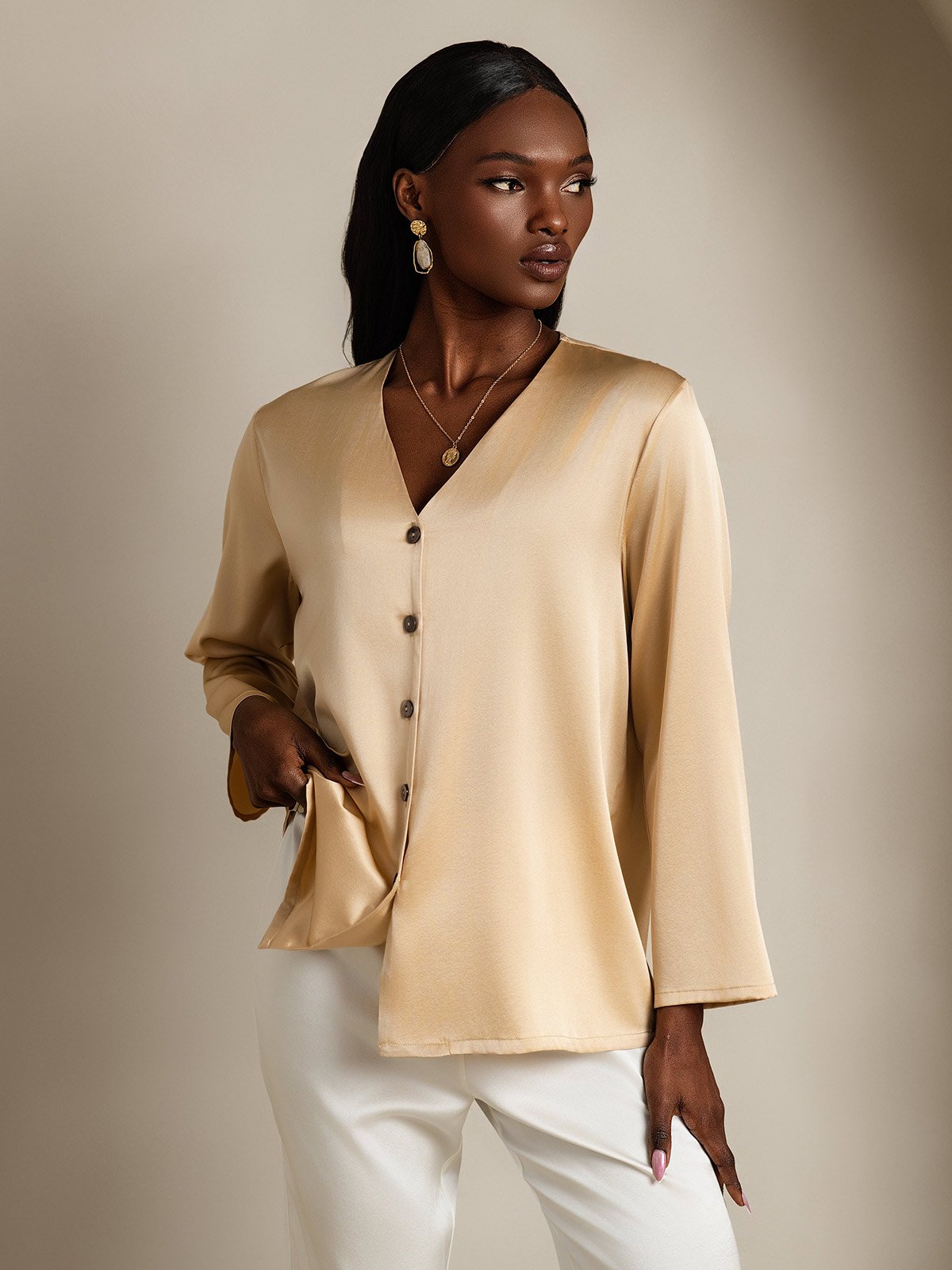 [Champagne] SilkSilky-SE 19Momme Silke V-Hals Damskjorta 004