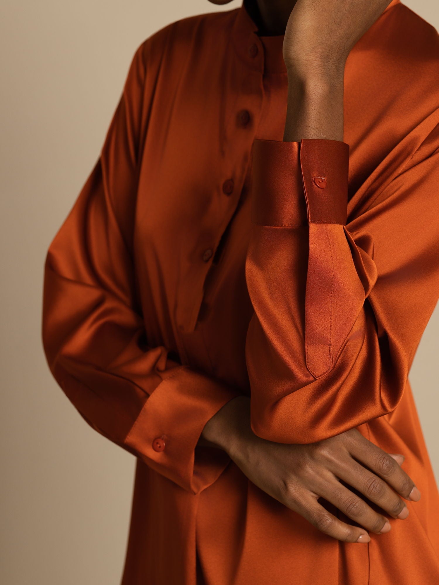 [Kola] SilkSilky-SE 19Momme Silke Lång Ärm Ståkrage Blus 005