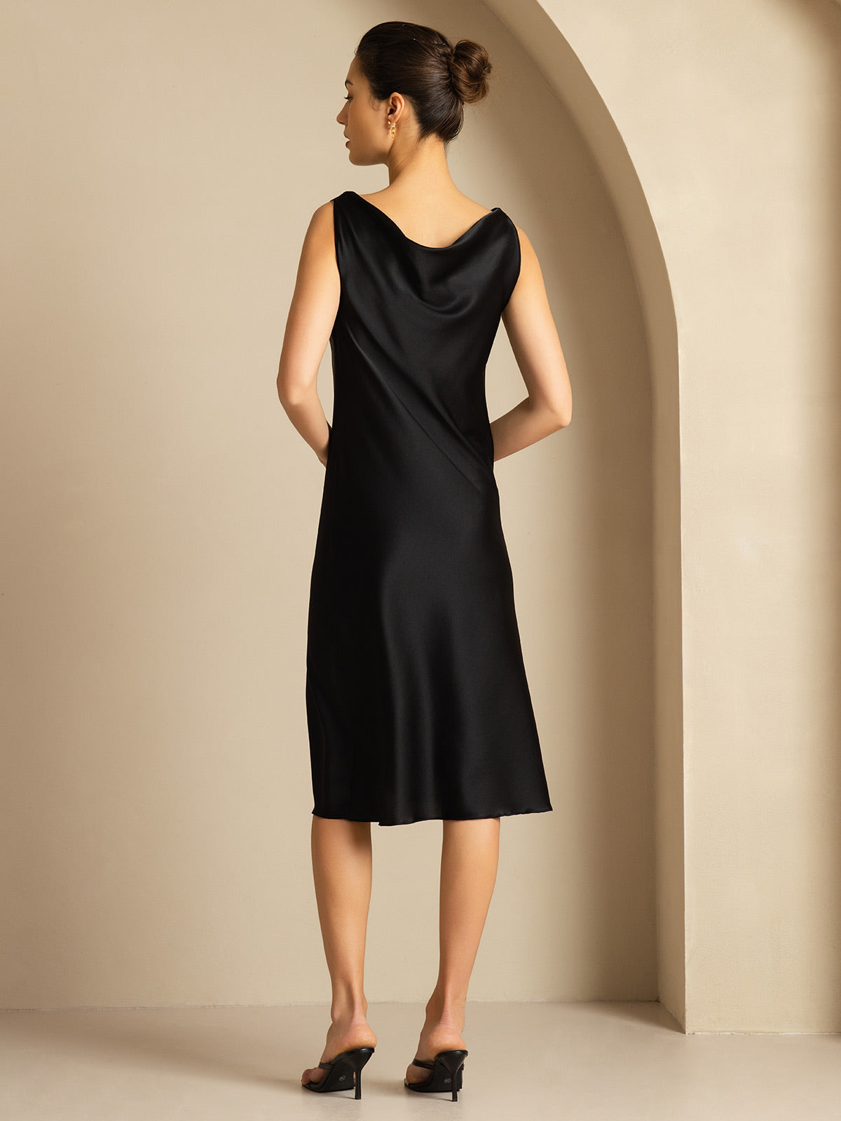 [Svart] SilkSilky-SE 19Momme Silke Dress 002