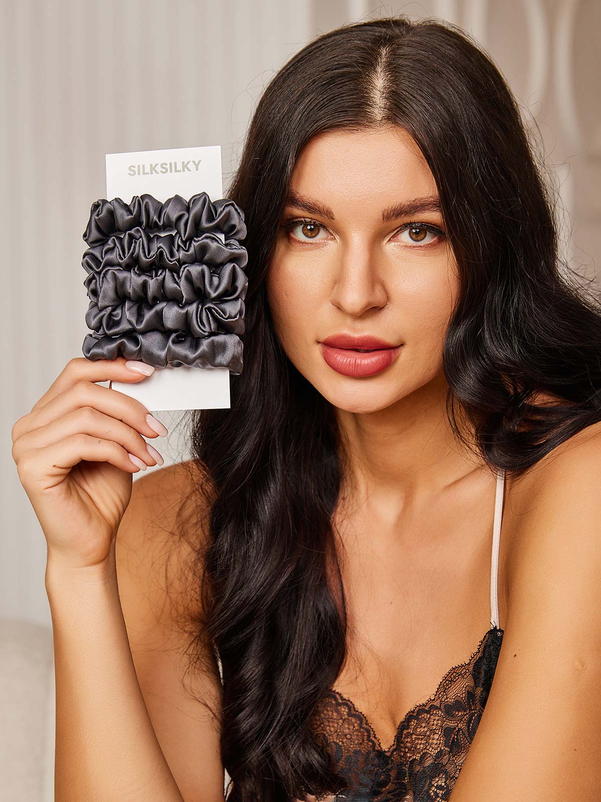 [Mörkgrå] SilkSilky-SE 19Momme Rent Silke Scrunchie 001