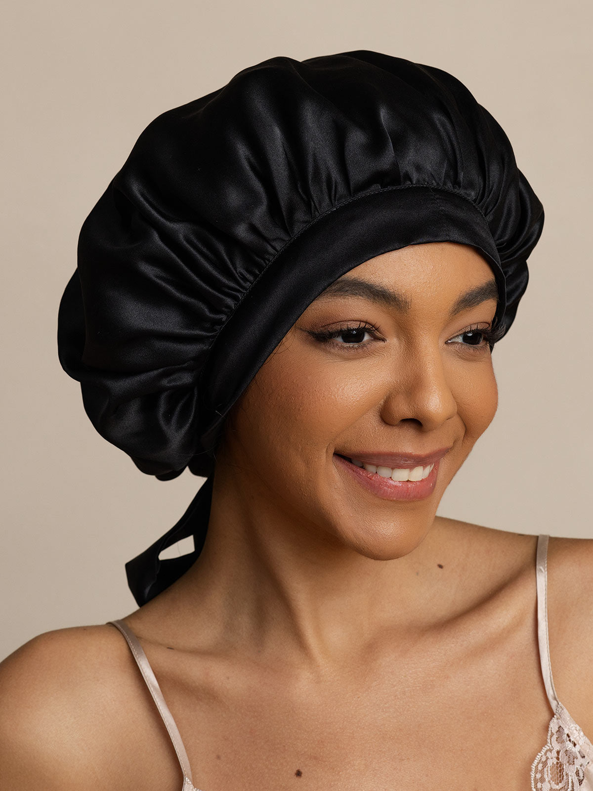 SilkSilky-SE Rent Silke Sleep Cap Svart 005