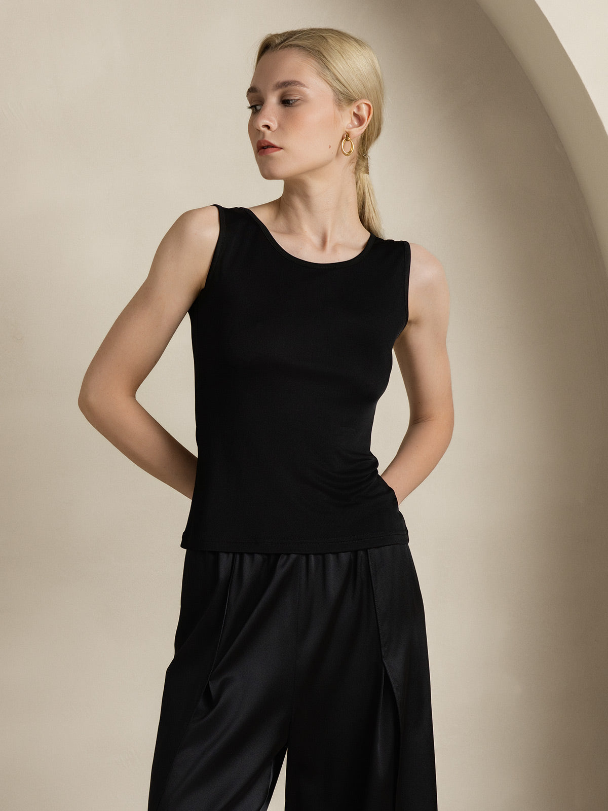 [Svart] SilkSilky-SE Silke Stickad Womens T-Shirt 006