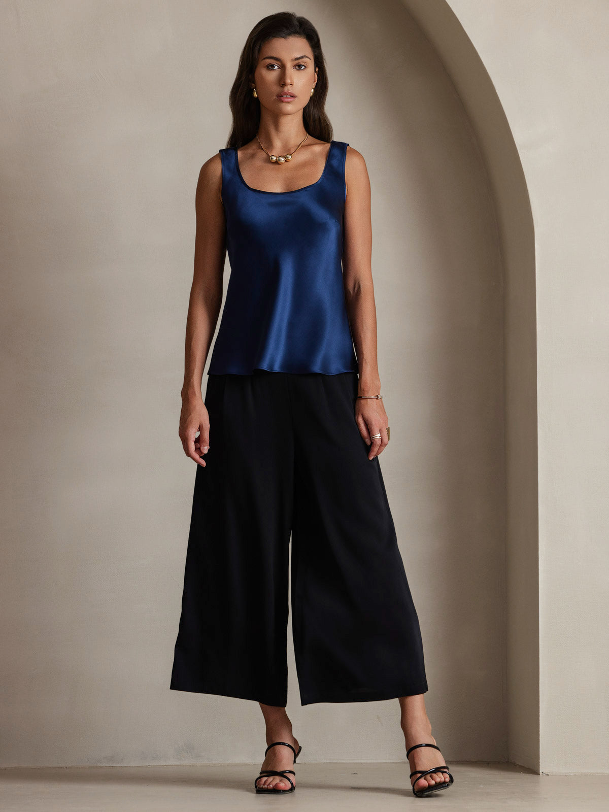 [Mörkblå] SilkSilky-SE 19Momme Ärmlös Djup Rund Halsringning Cami Toppar 001