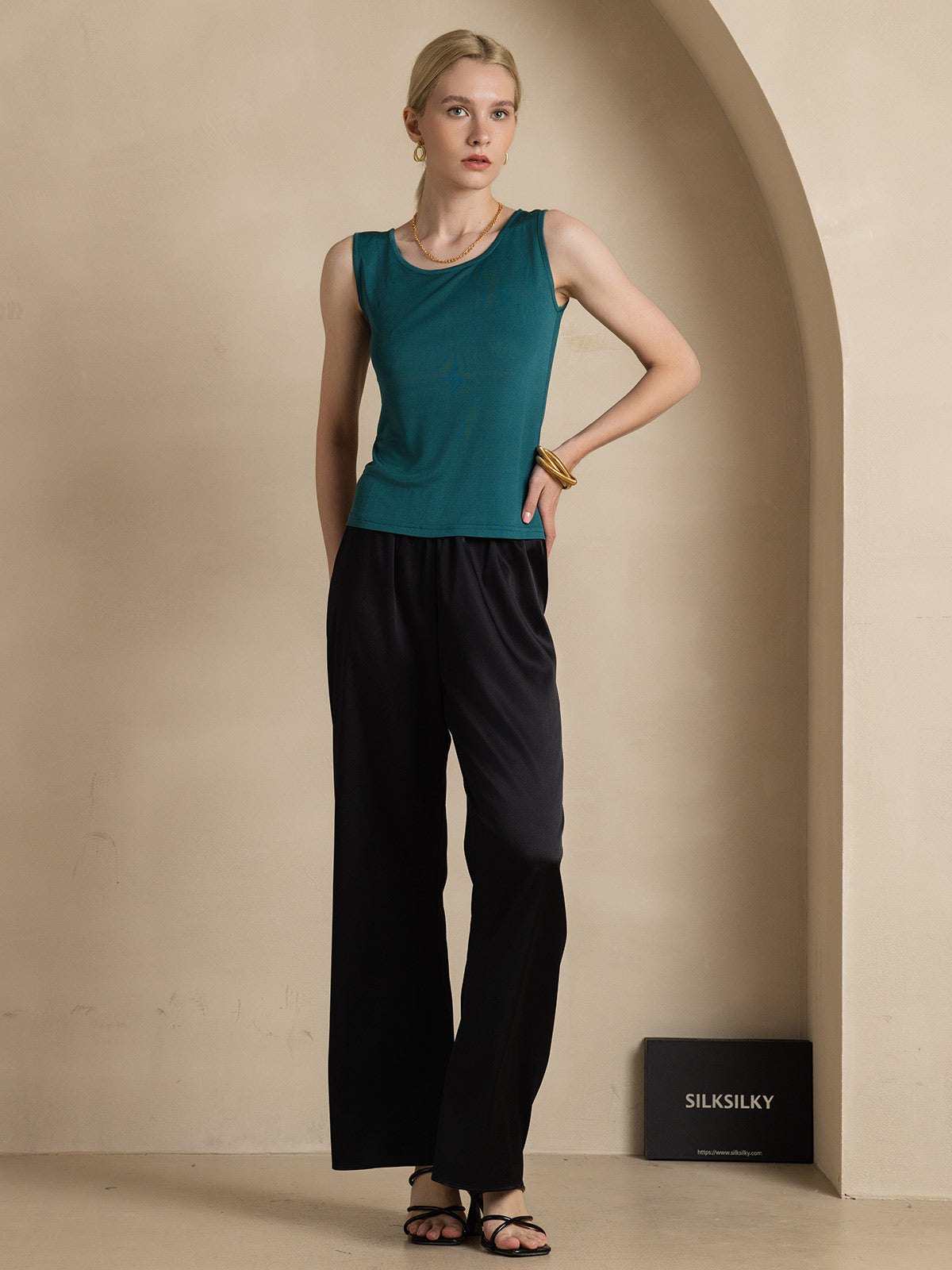 [Mörkgrön] SilkSilky-SE Silke Stickad Ärmlös Round Neck Dam T-Shirt 005