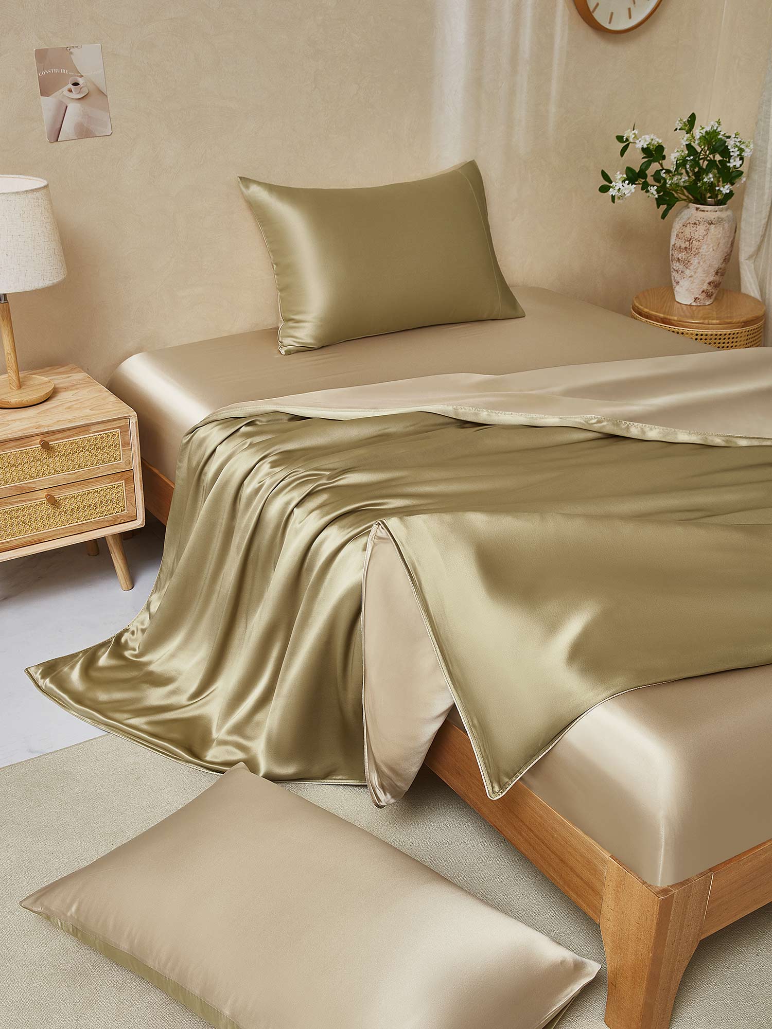 [Beige+Kaki] SilkSilky-SE 22Momme Rent Silke Bedding Set 001,