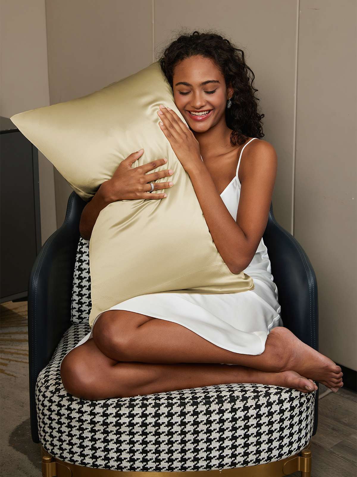 [Kaki] SilkSilky-SE 19Momme Rent Silke Pillowcase 002