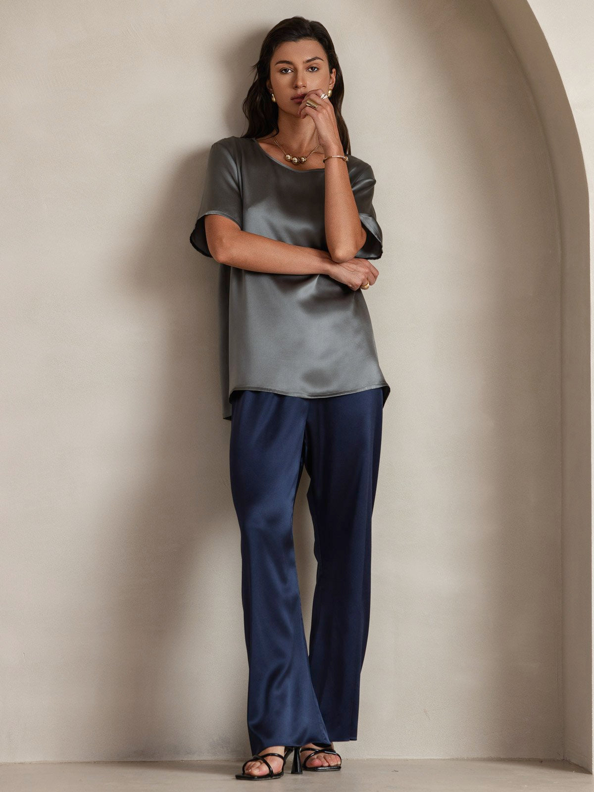 SilkSilky-SE Rent Silke Kort Ärm Womens T-Shirt Mörkgrå 005
