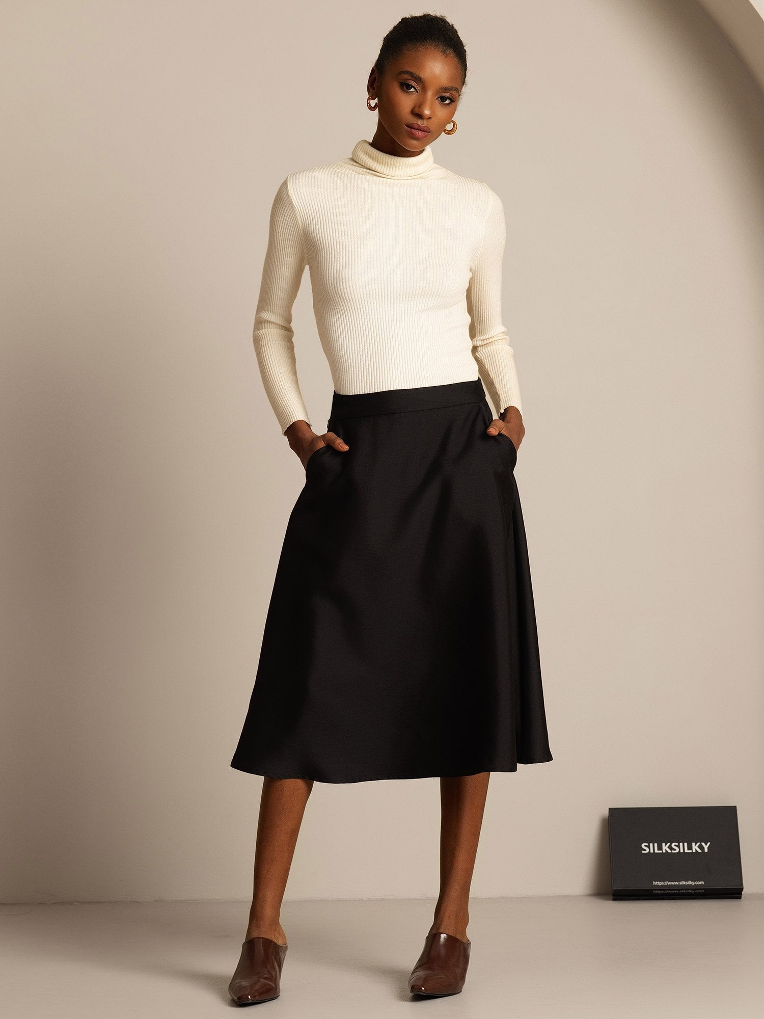 [Svart] SilkSilky-SE 32Momme Silk-Wool Blend Skirt 005,