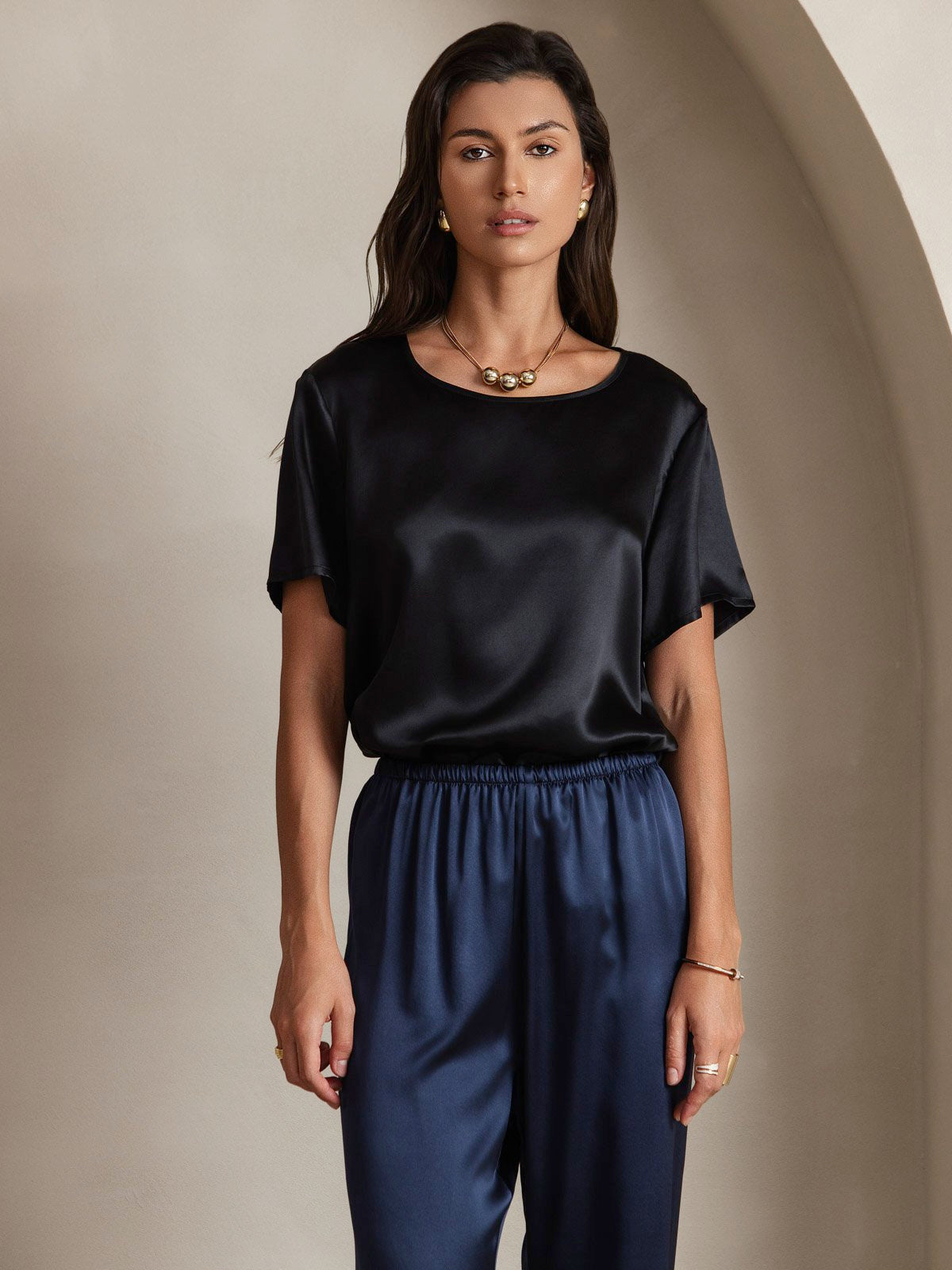 SilkSilky-SE Rent Silke Kort Ärm Womens T-Shirt Svart 003